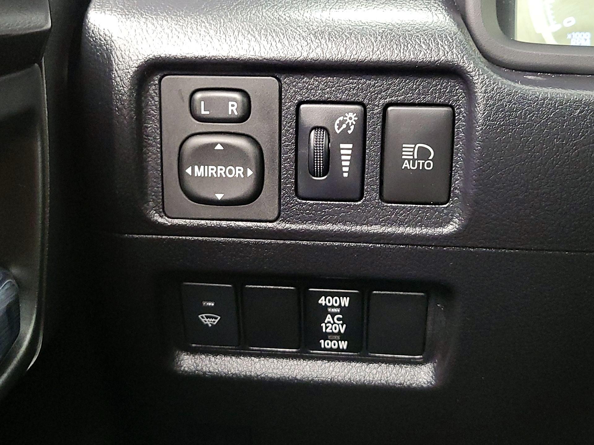 Thumbnail: 2021 Toyota 4Runner - 13