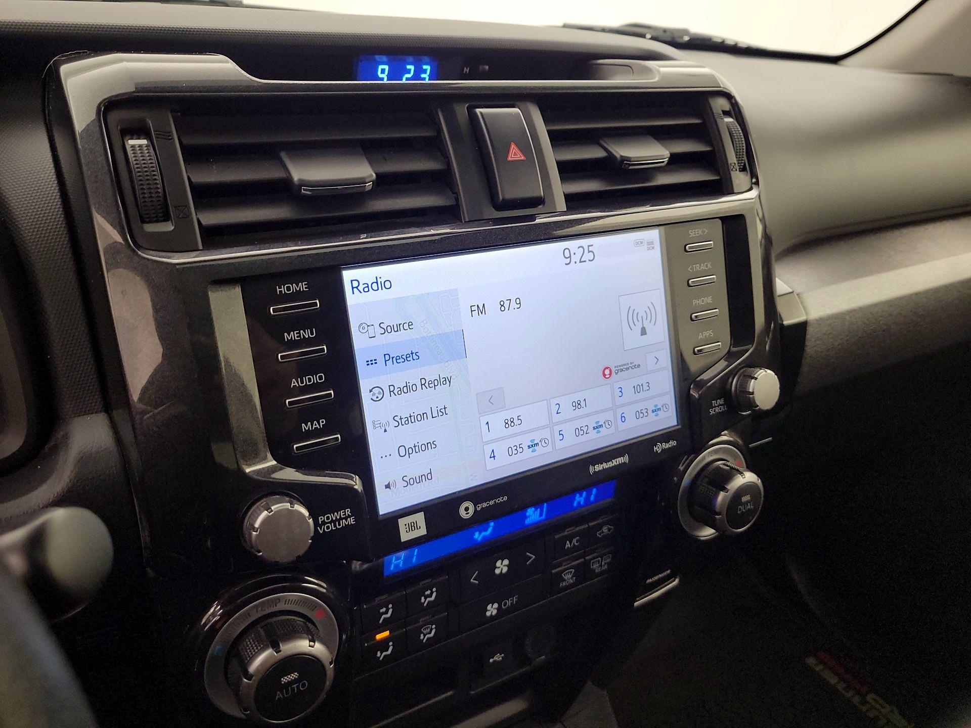 Thumbnail: 2021 Toyota 4Runner - 16