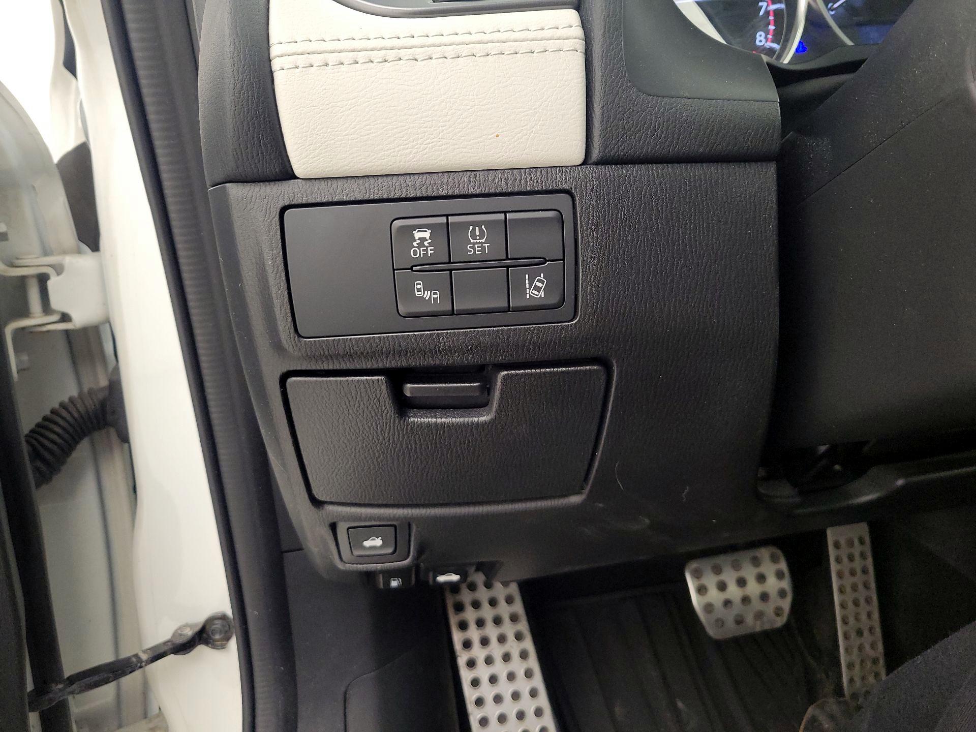 Thumbnail: 2016 Mazda Mazda6 - 13