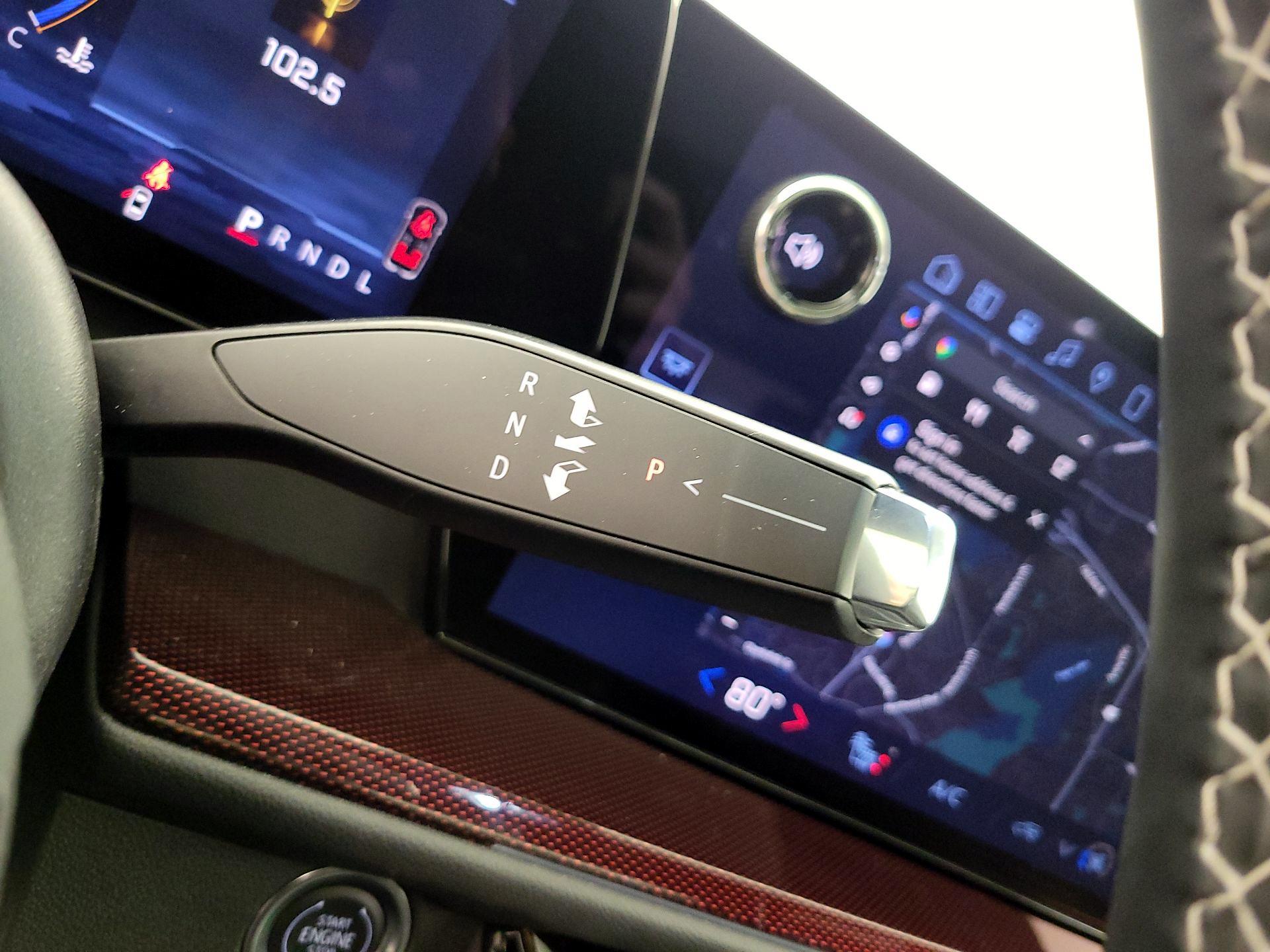 Thumbnail: 2025 Chevrolet Traverse - 18