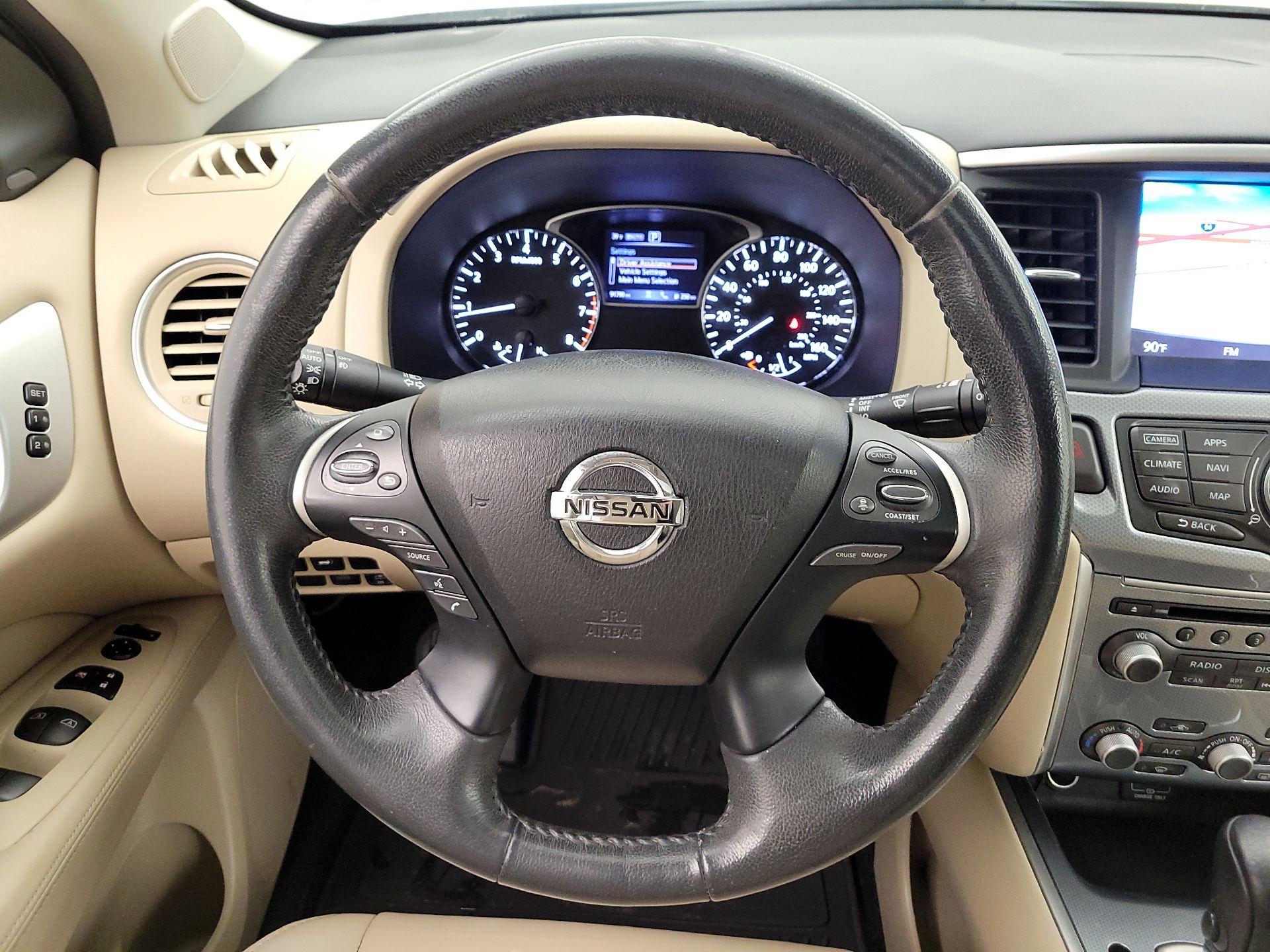 Thumbnail: 2018 Nissan Pathfinder - 10