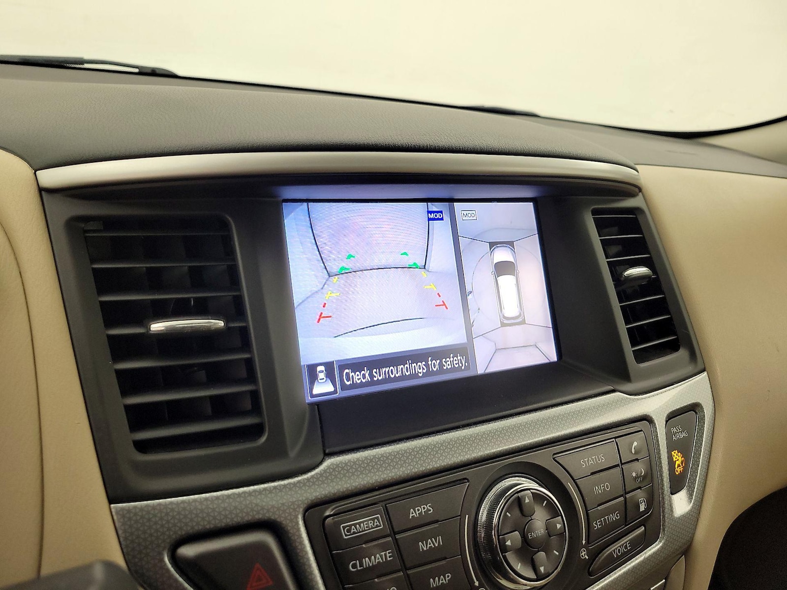 2018 Nissan Pathfinder SL - Photo 16