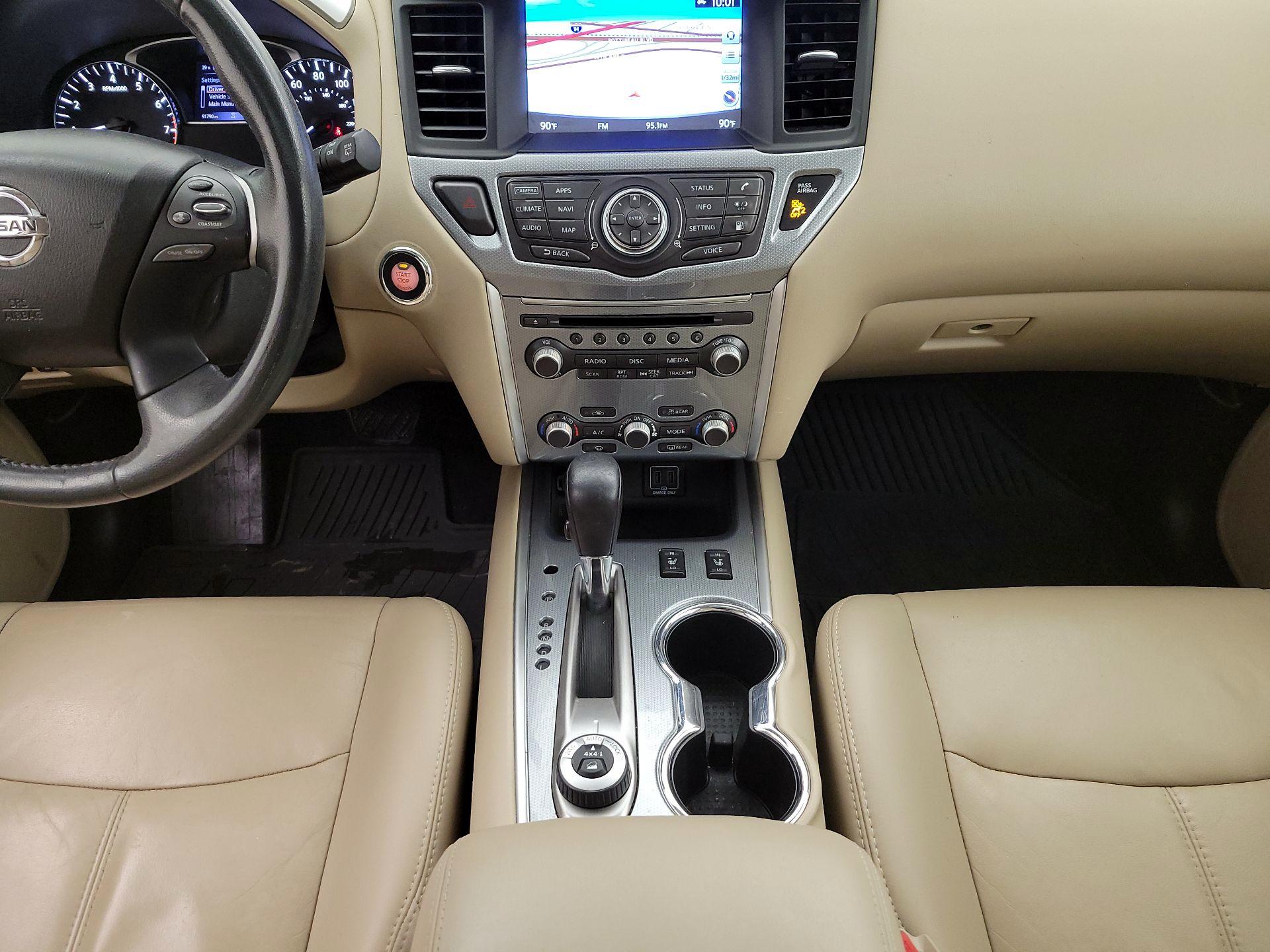Thumbnail: 2018 Nissan Pathfinder - 18