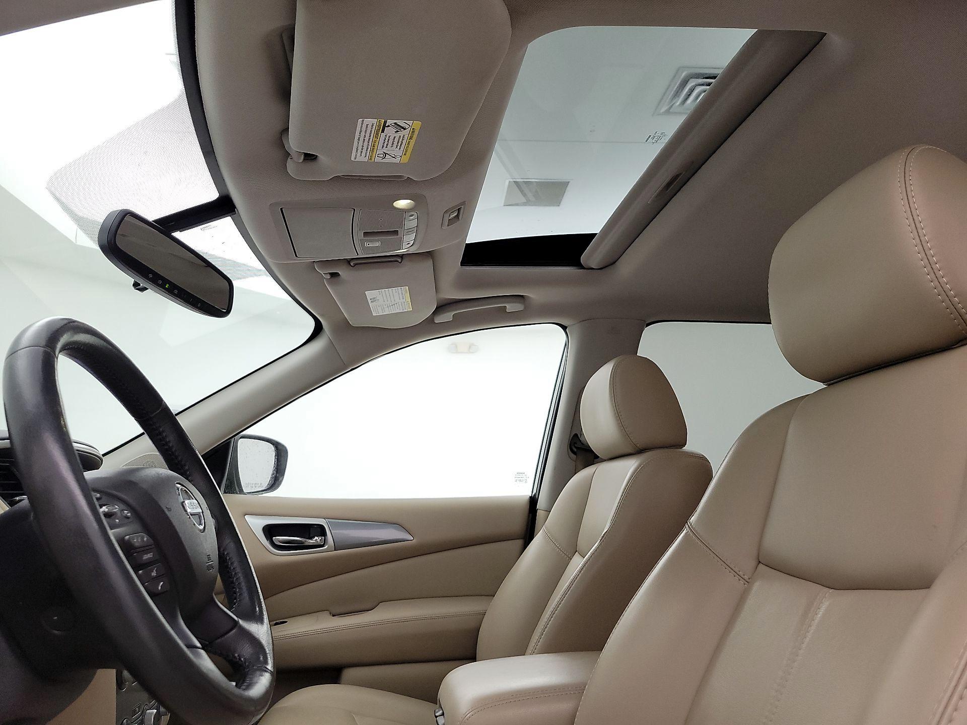 Thumbnail: 2018 Nissan Pathfinder - 20