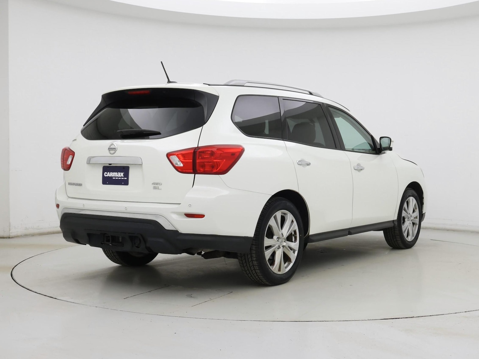 2018 Nissan Pathfinder SL - Photo 9
