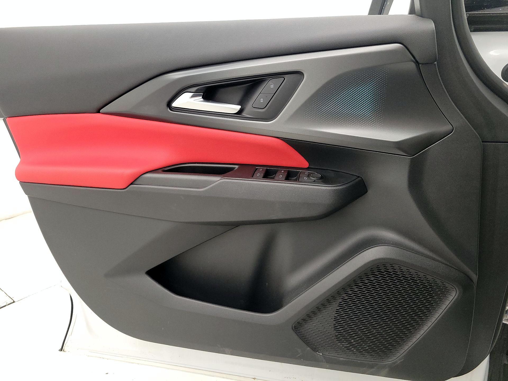 Thumbnail: 2024 Chevrolet Equinox - 12