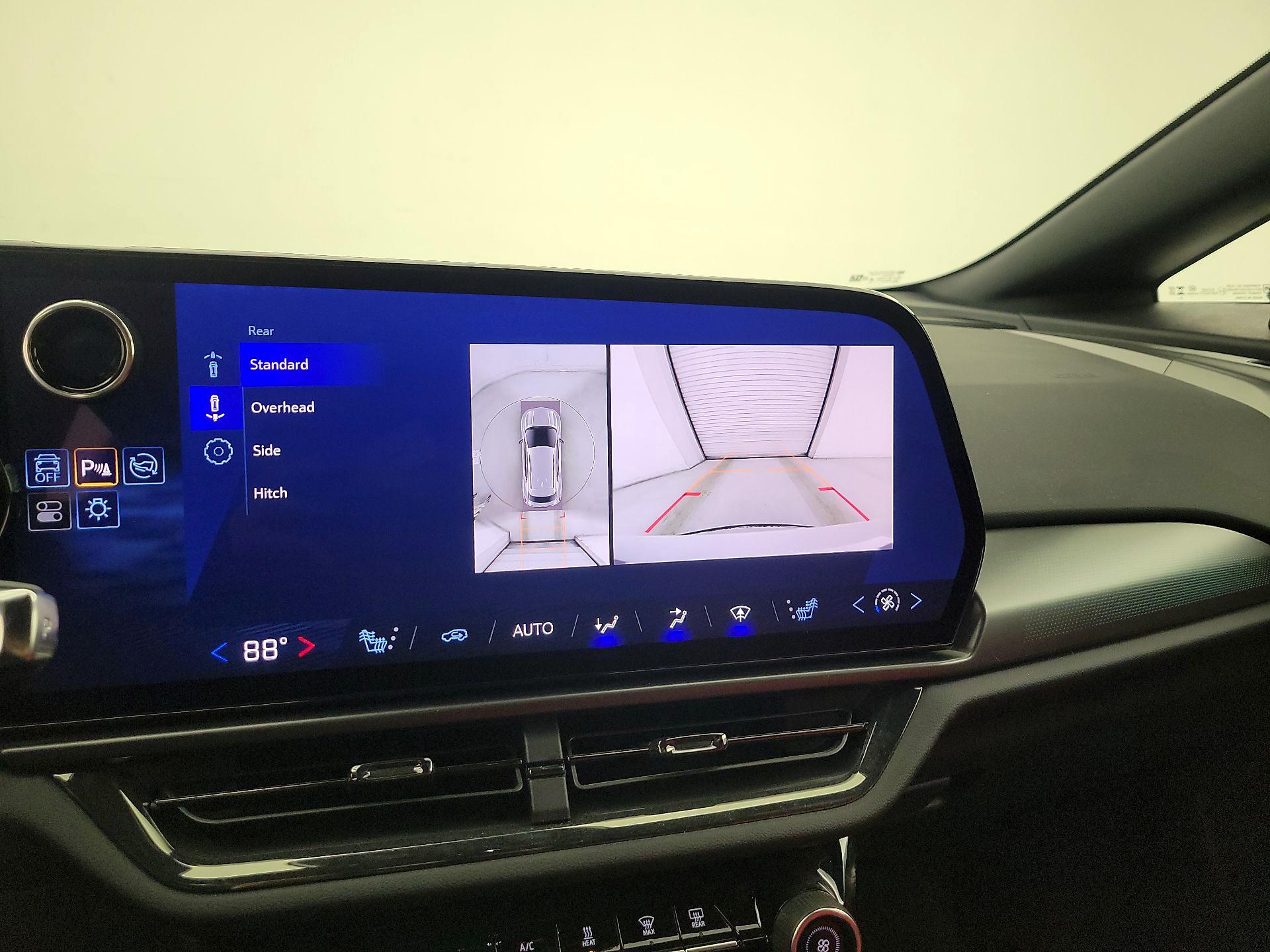 Thumbnail: 2024 Chevrolet Equinox - 15