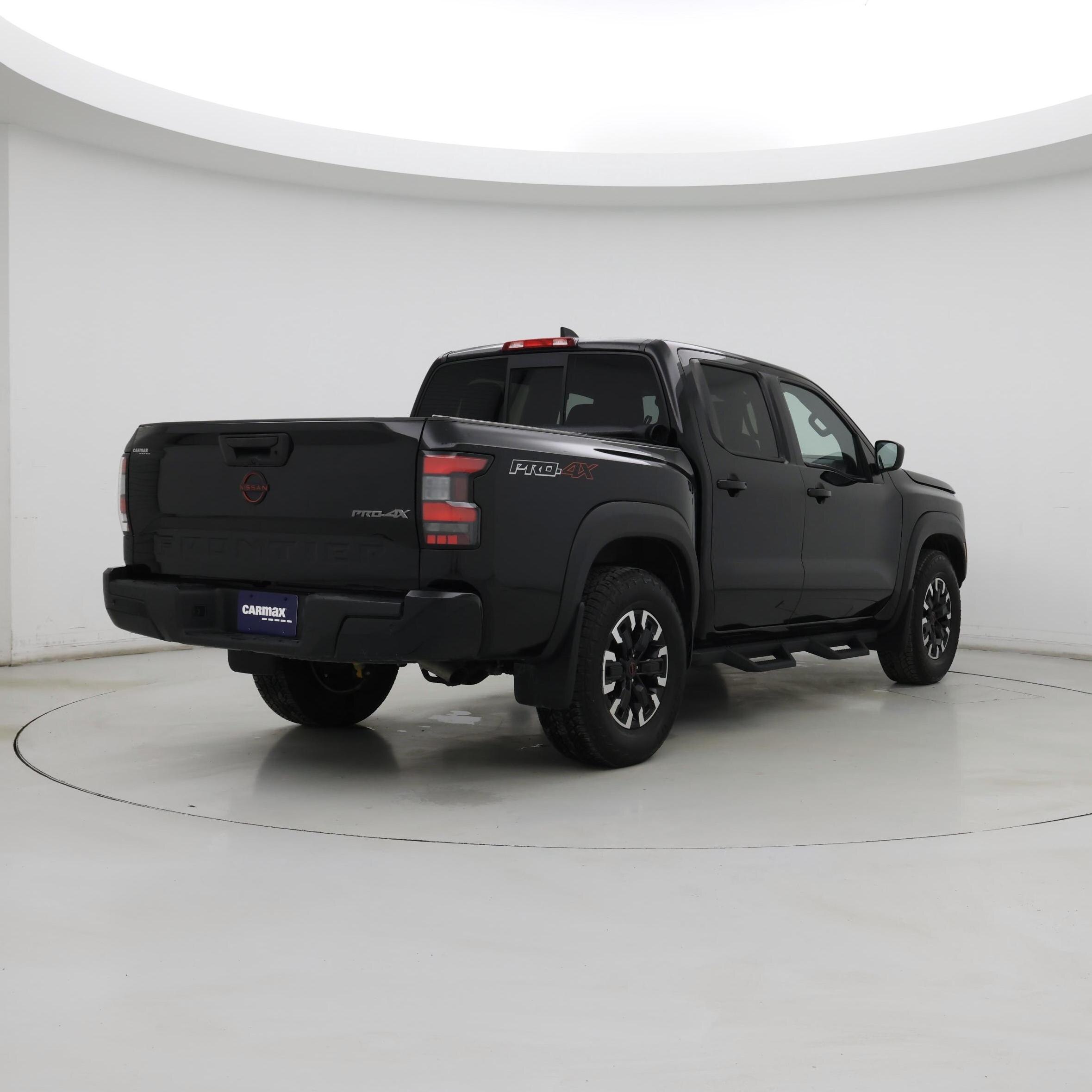 Thumbnail: 2022 Nissan Frontier - 8