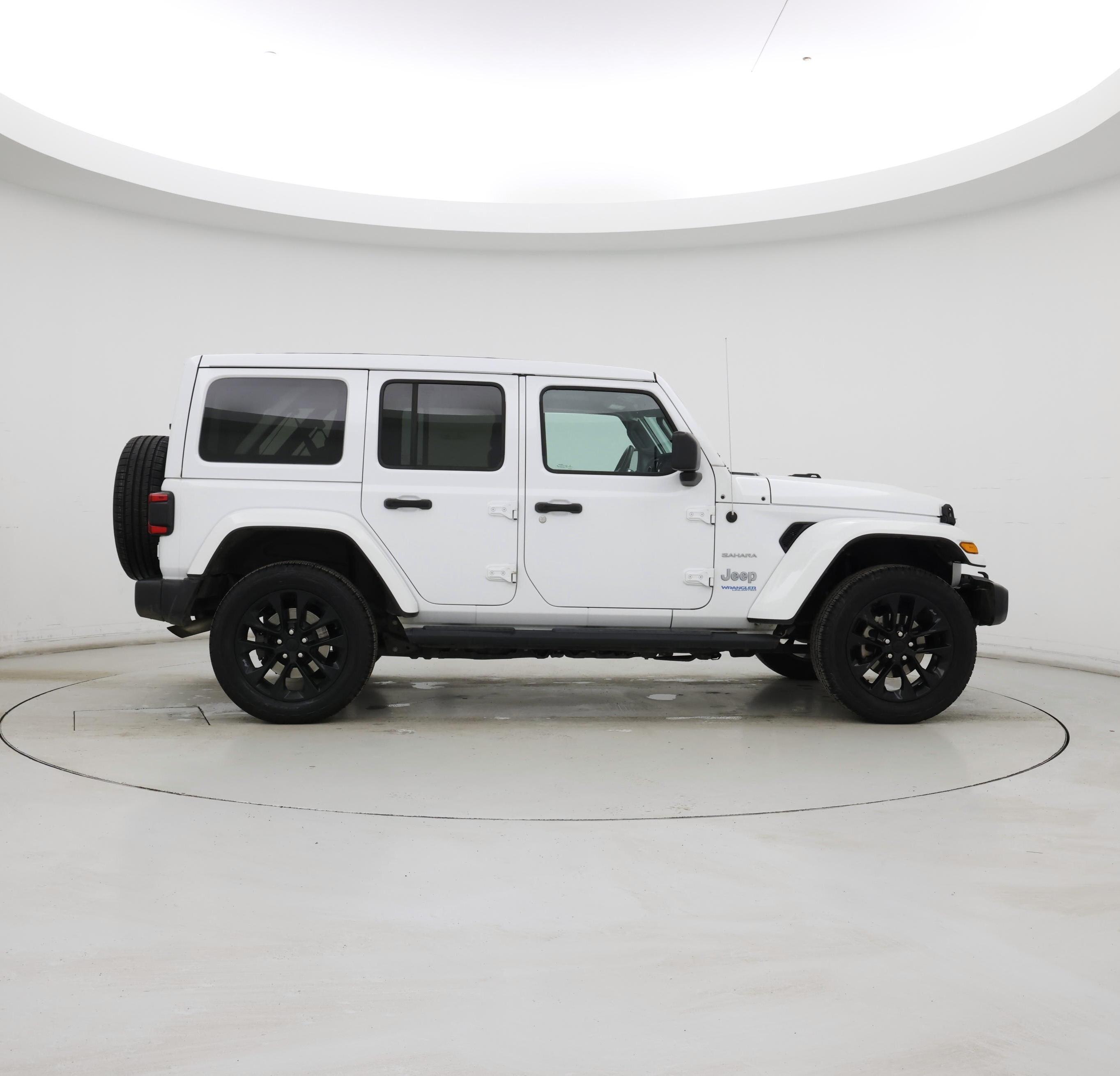 Thumbnail: 2021 Jeep Wrangler - 7