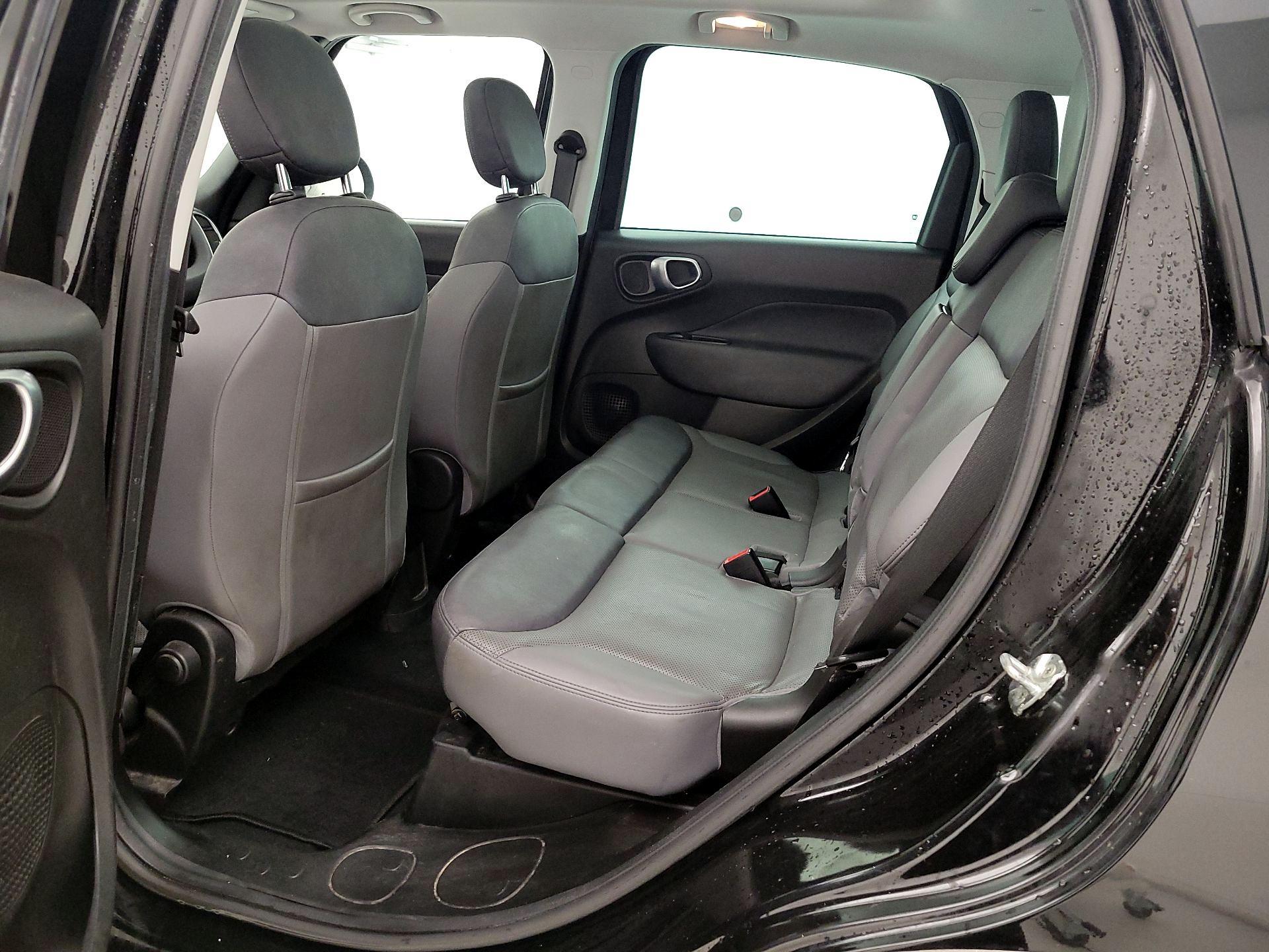 Thumbnail: 2017 Fiat 500L - 20