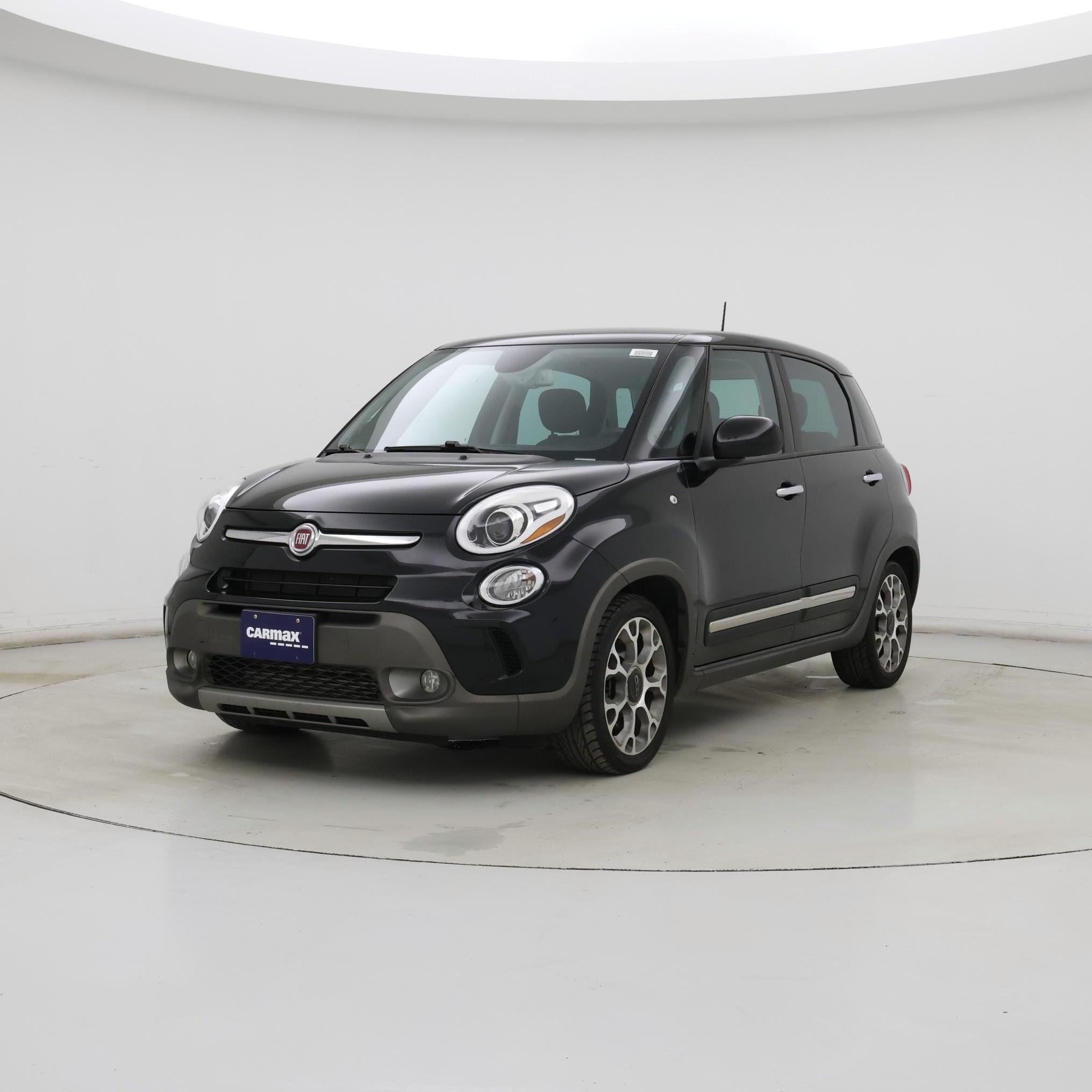 Thumbnail: 2017 Fiat 500L - 4