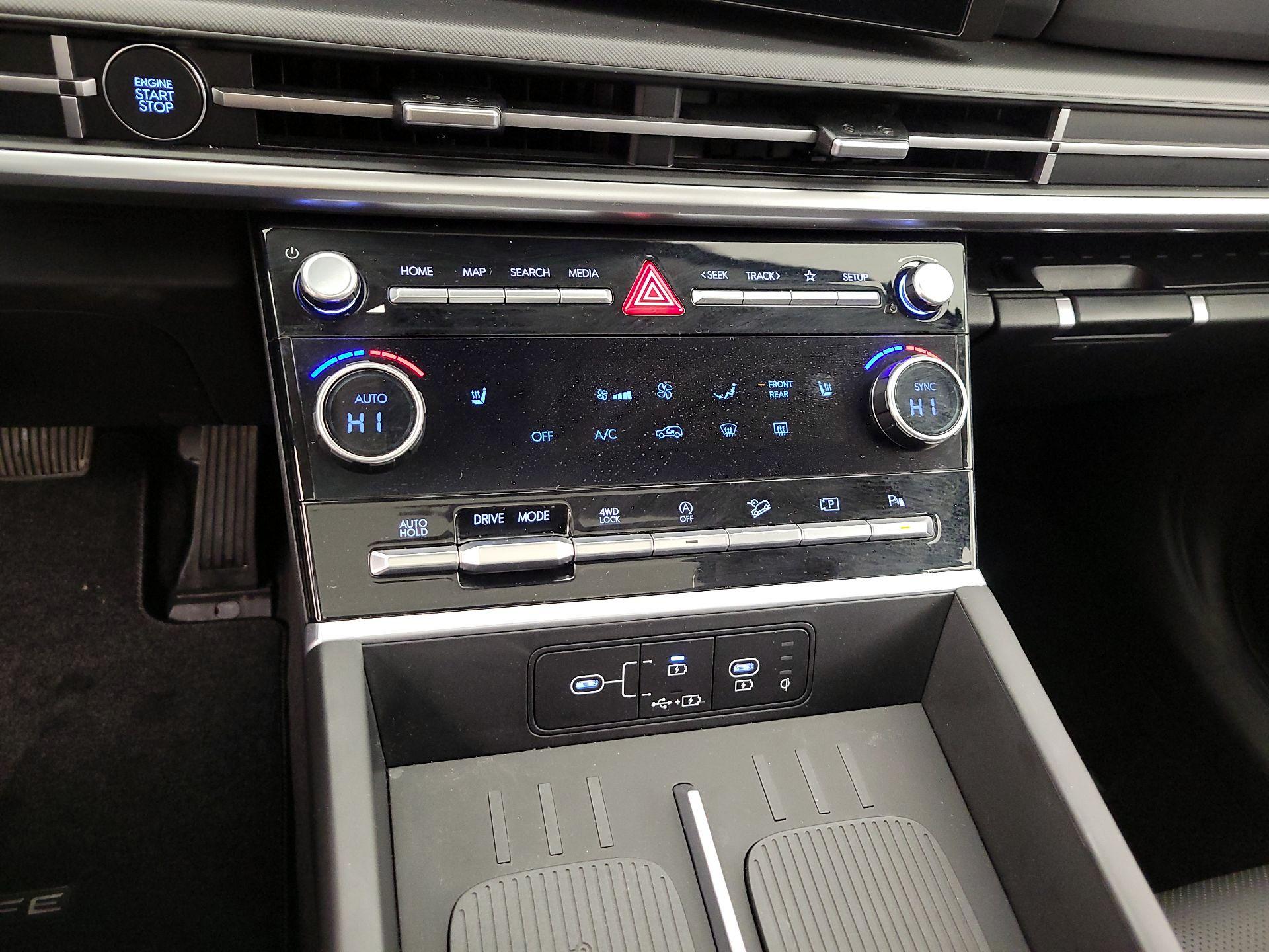 Thumbnail: 2025 Hyundai Santa Fe - 17