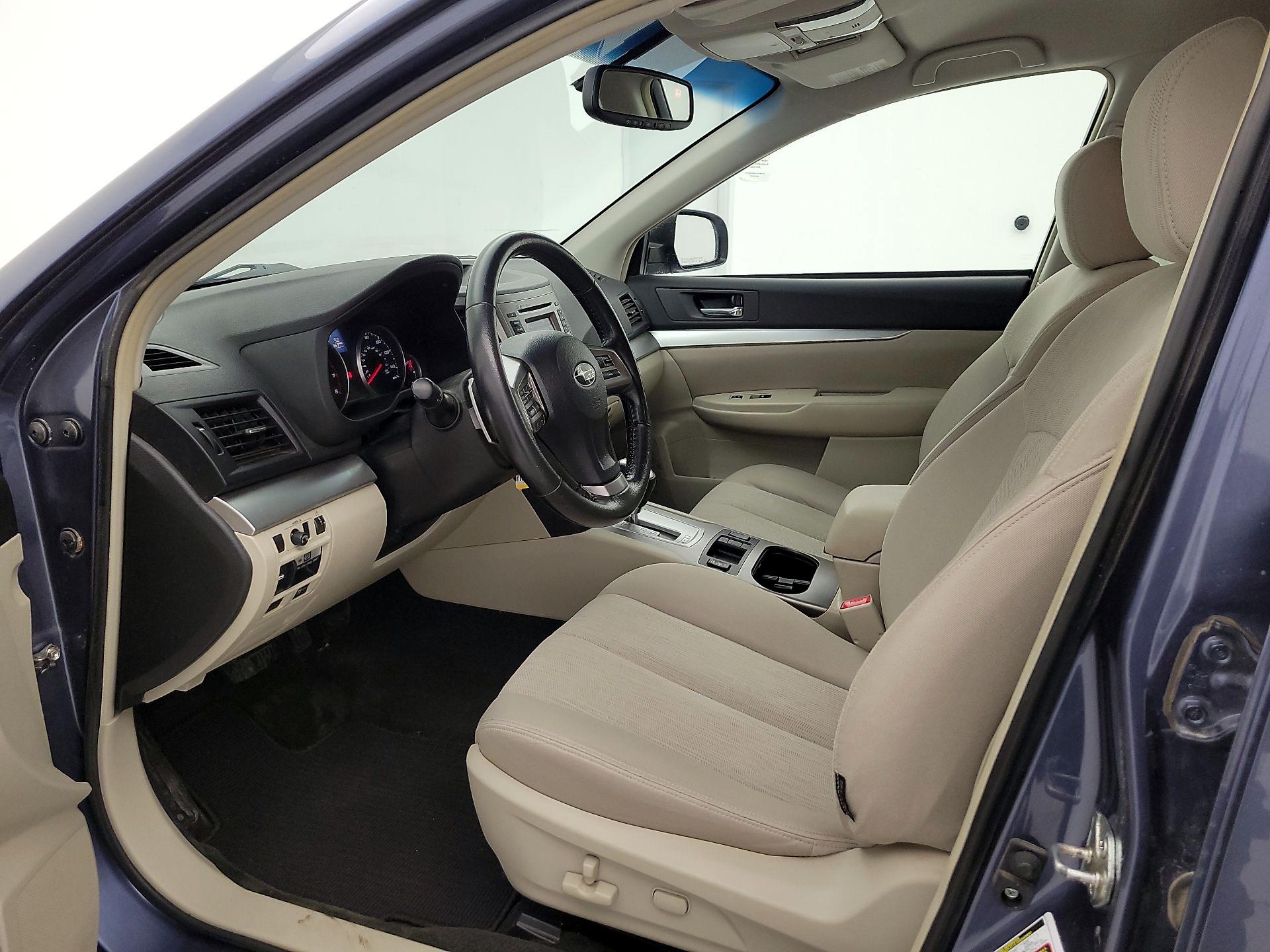 Thumbnail: 2014 Subaru Outback - 11