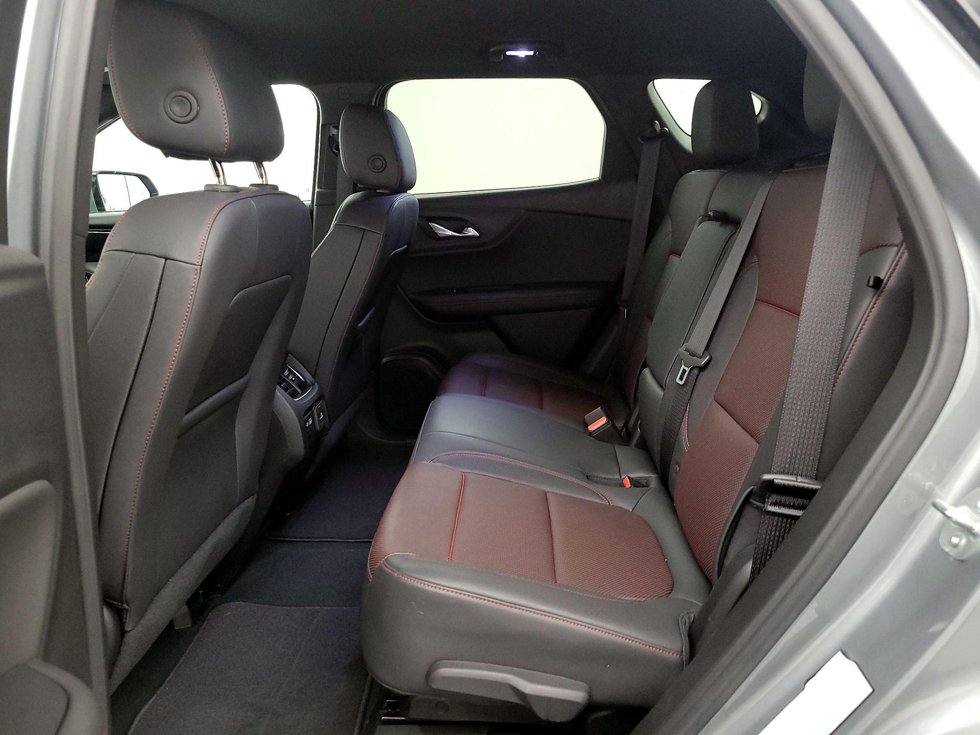 Thumbnail: 2025 Chevrolet Blazer - 20