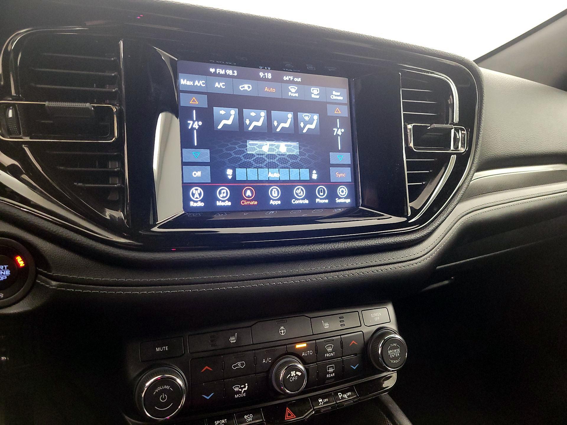 Thumbnail: 2022 Dodge Durango - 16