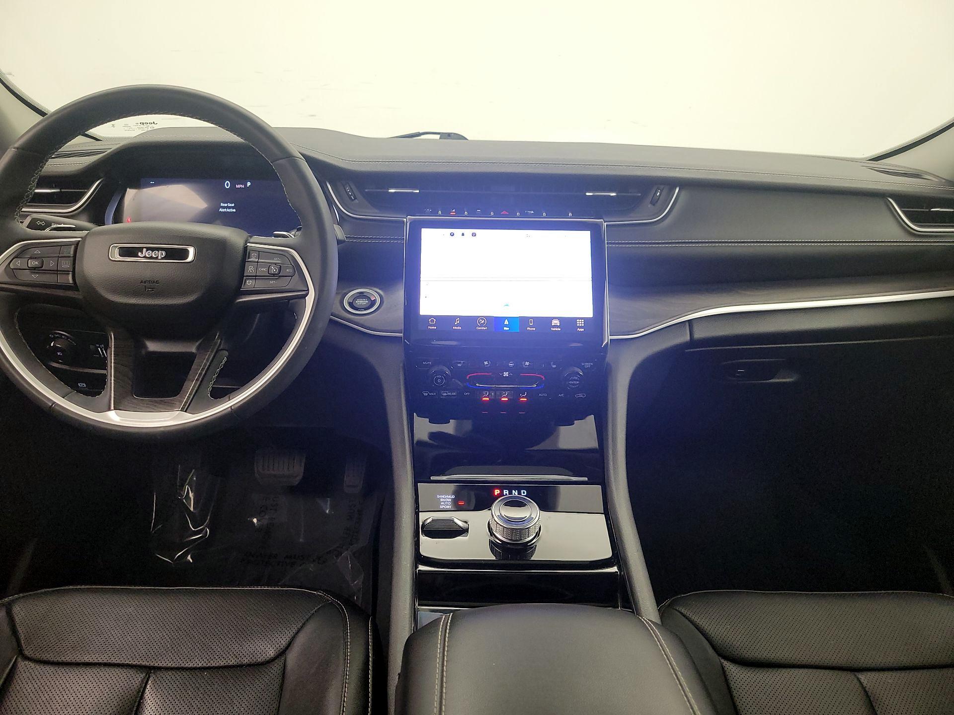 Thumbnail: 2023 Jeep Grand Cherokee - 9