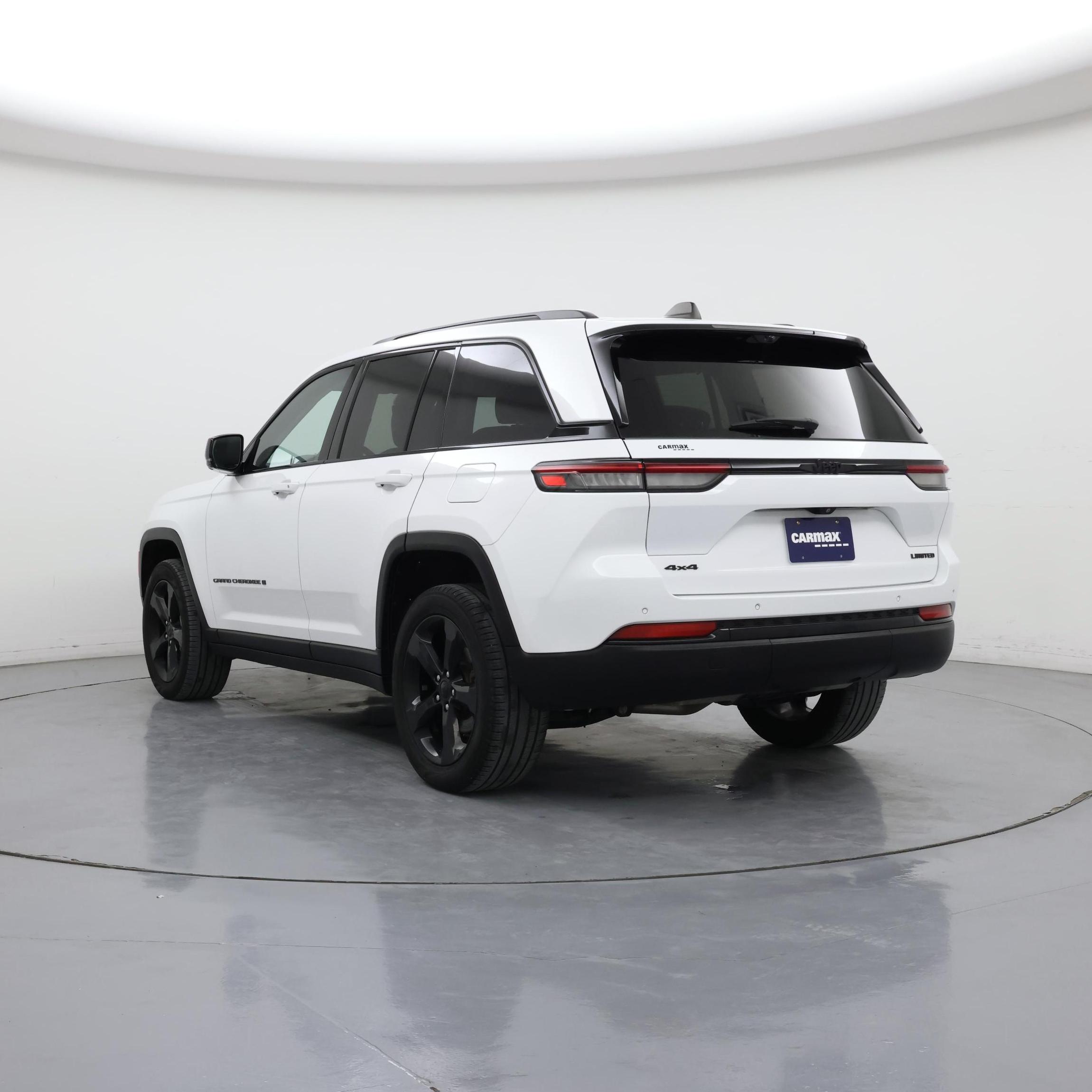 Thumbnail: 2023 Jeep Grand Cherokee - 2