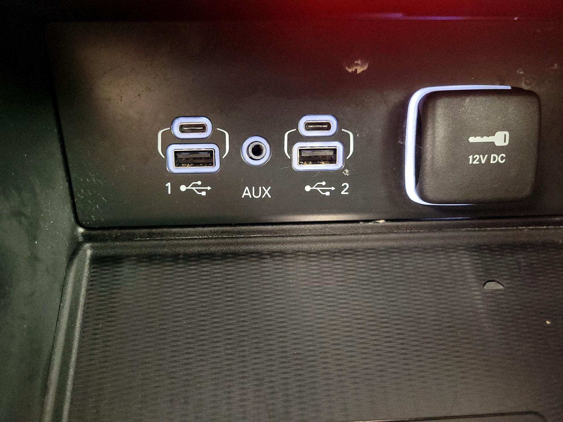 Thumbnail: 2023 Jeep Grand Cherokee - 19