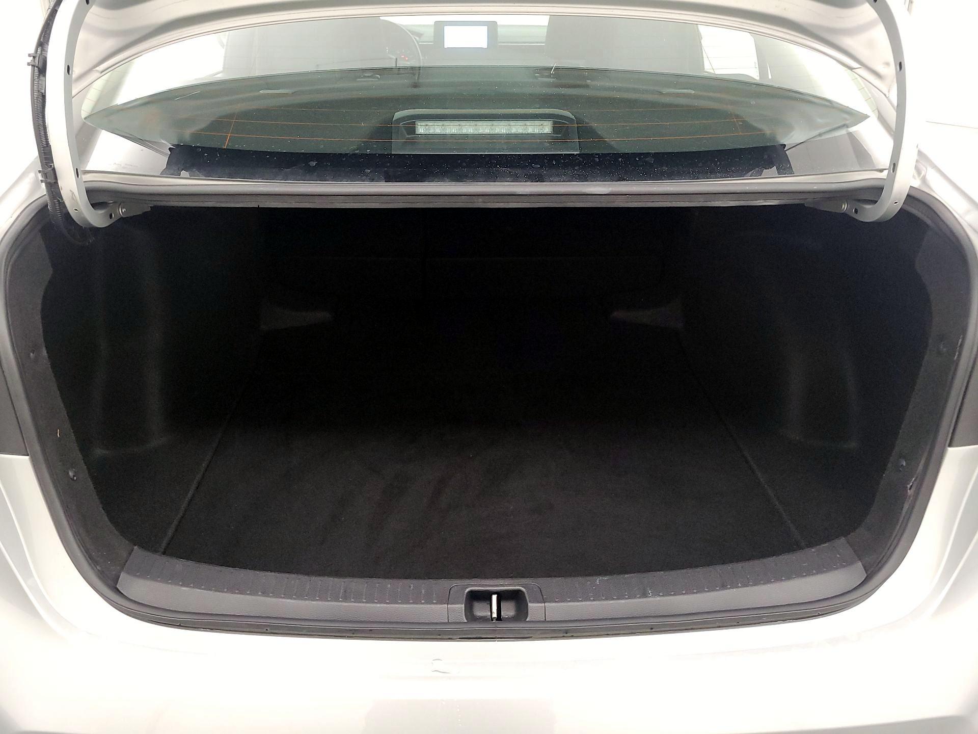 Thumbnail: 2024 Toyota Corolla - 20