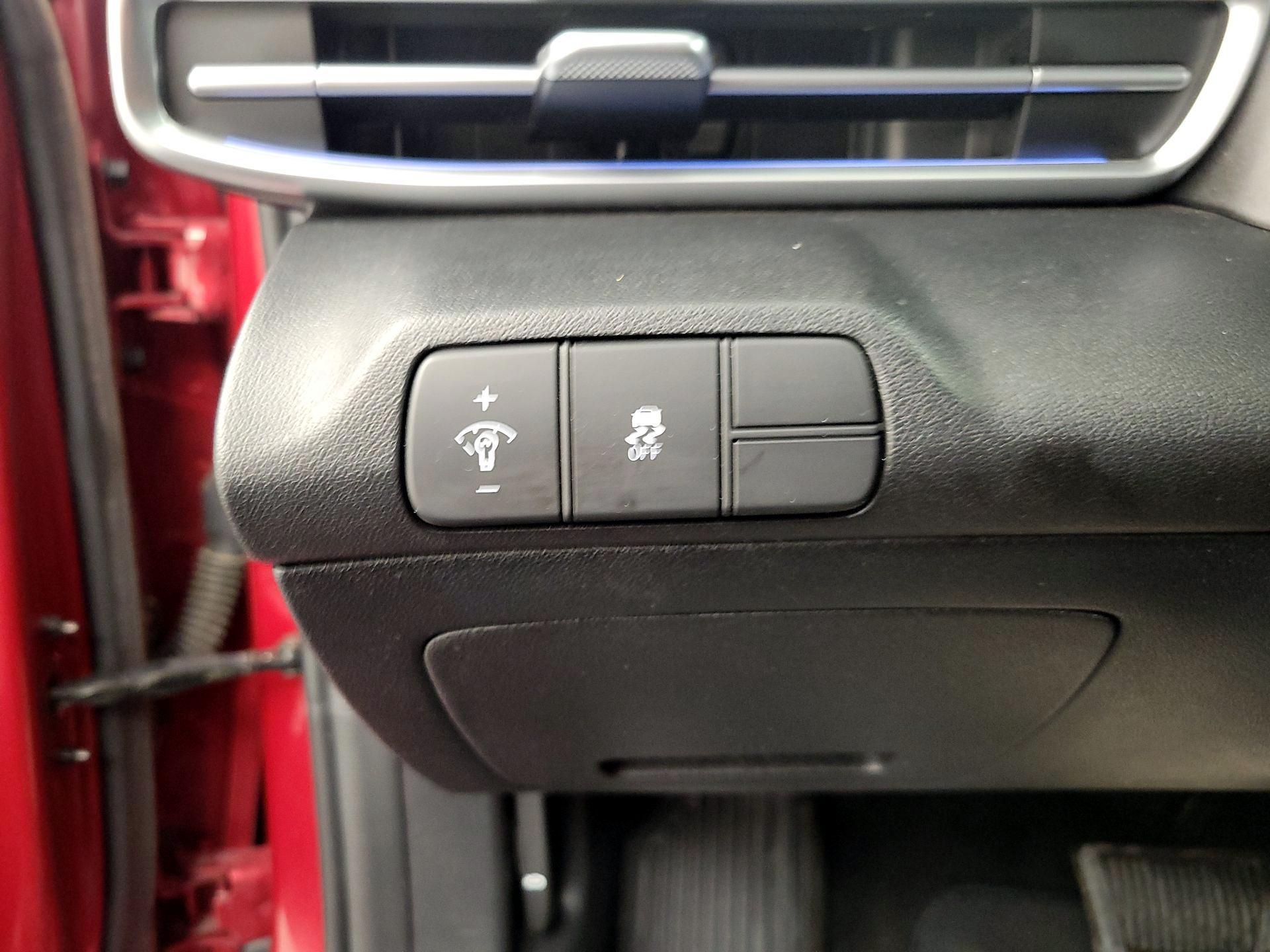 Thumbnail: 2024 Hyundai Elantra - 13