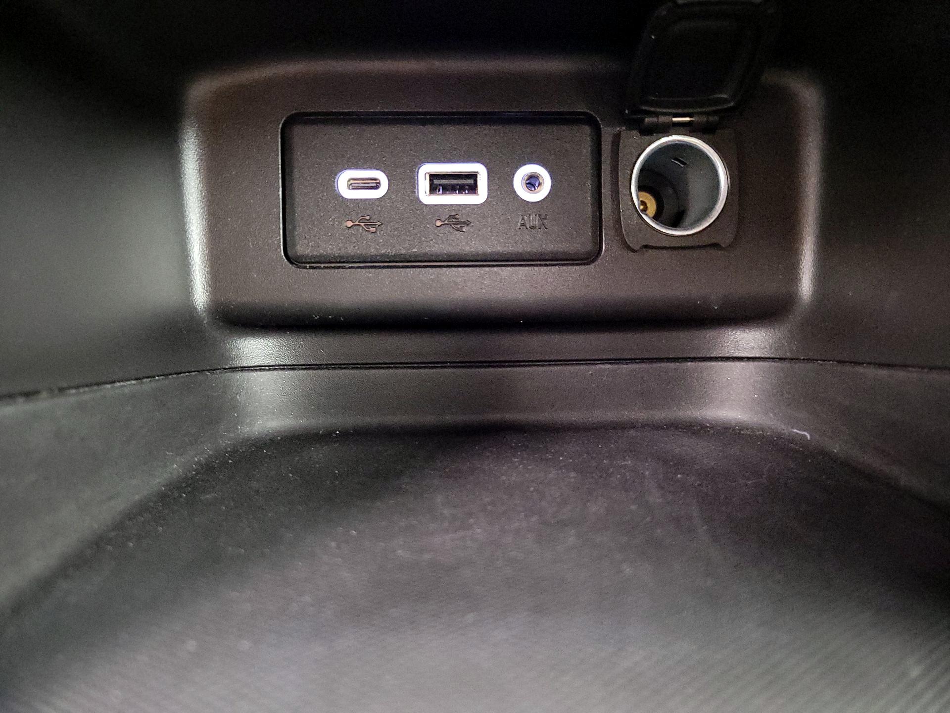 Thumbnail: 2024 Chevrolet Equinox - 18