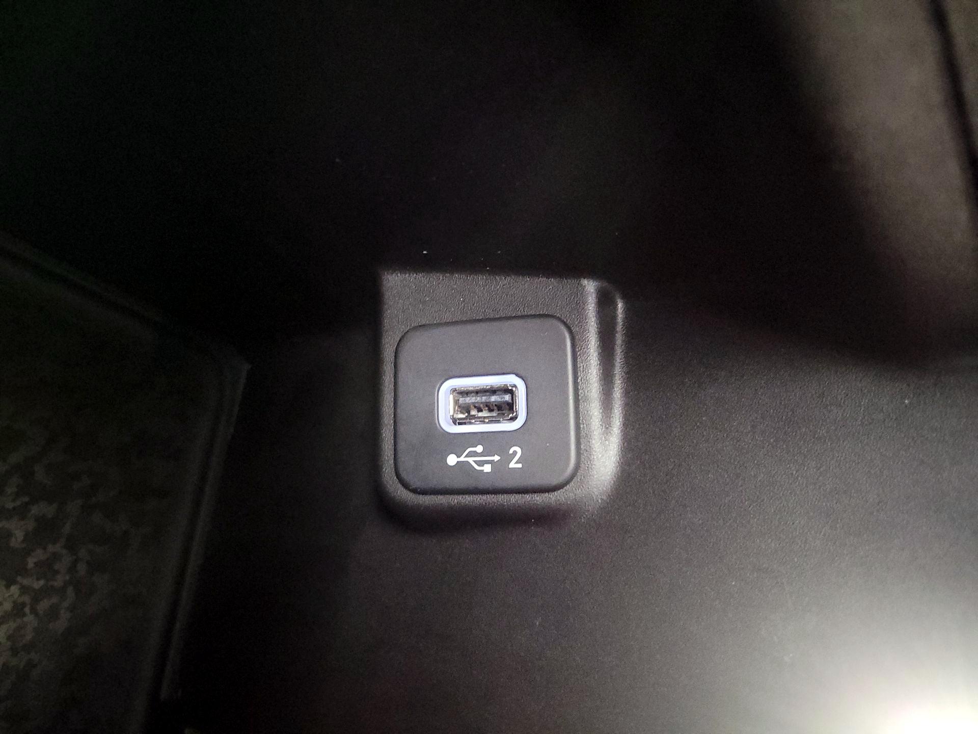 Thumbnail: 2021 Jeep Gladiator - 19