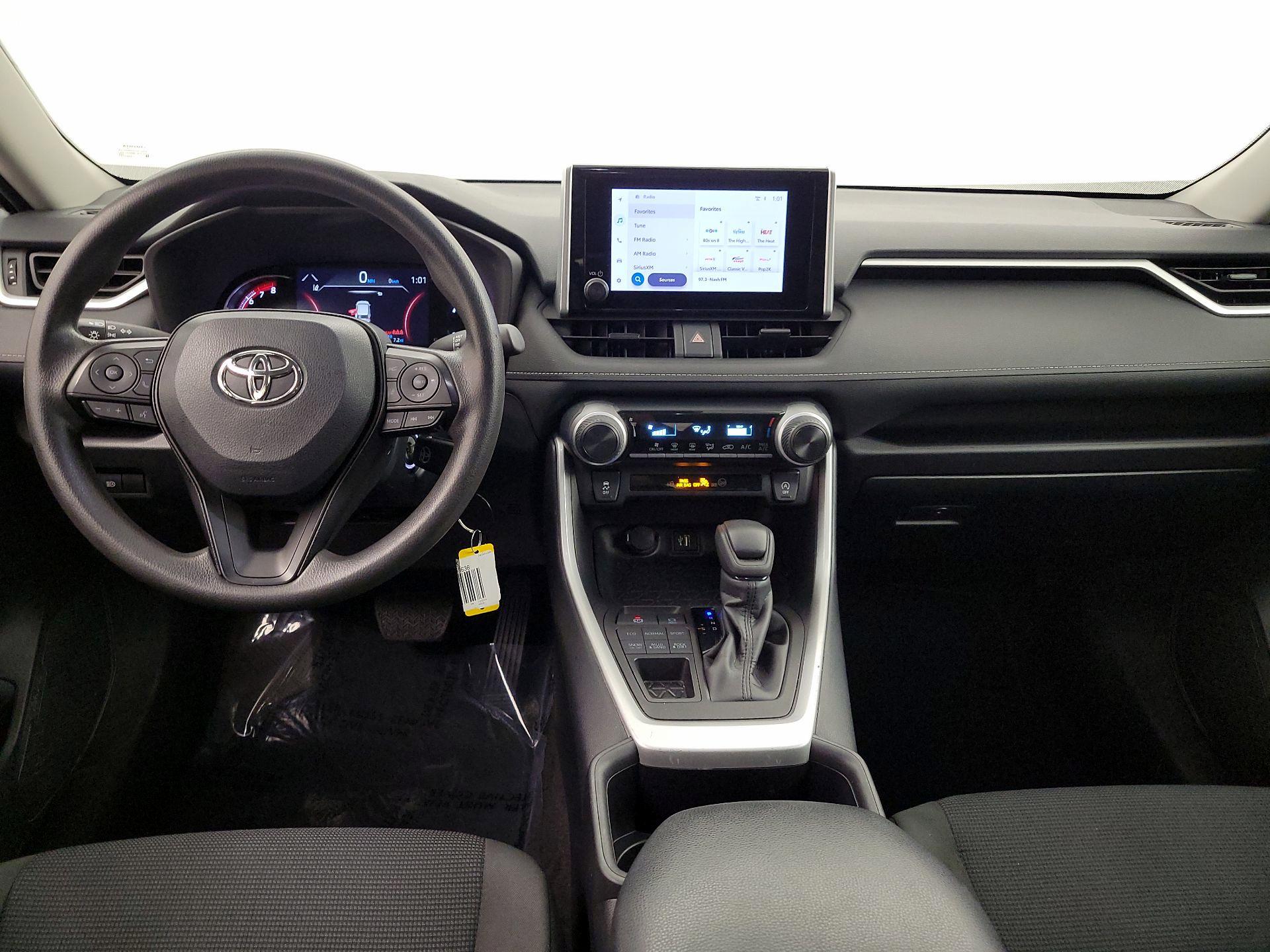 Thumbnail: 2024 Toyota RAV4 - 9