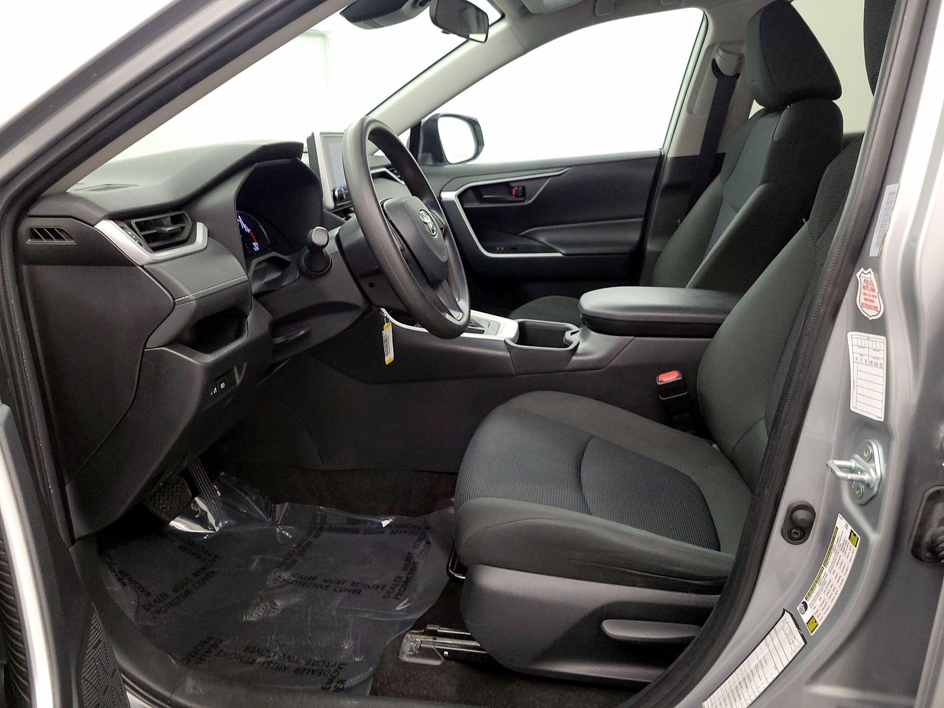 Thumbnail: 2024 Toyota RAV4 - 11