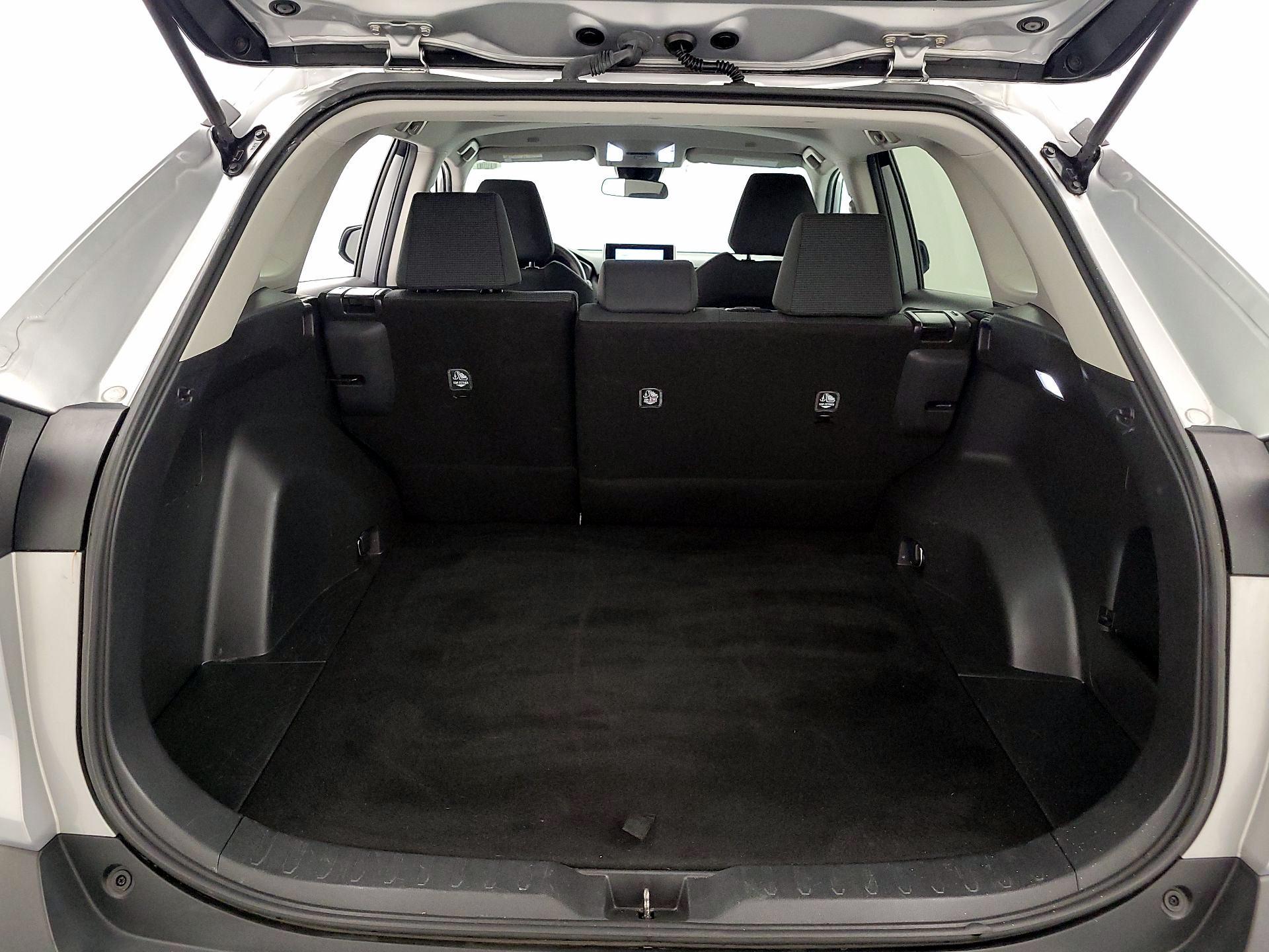 Thumbnail: 2024 Toyota RAV4 - 20