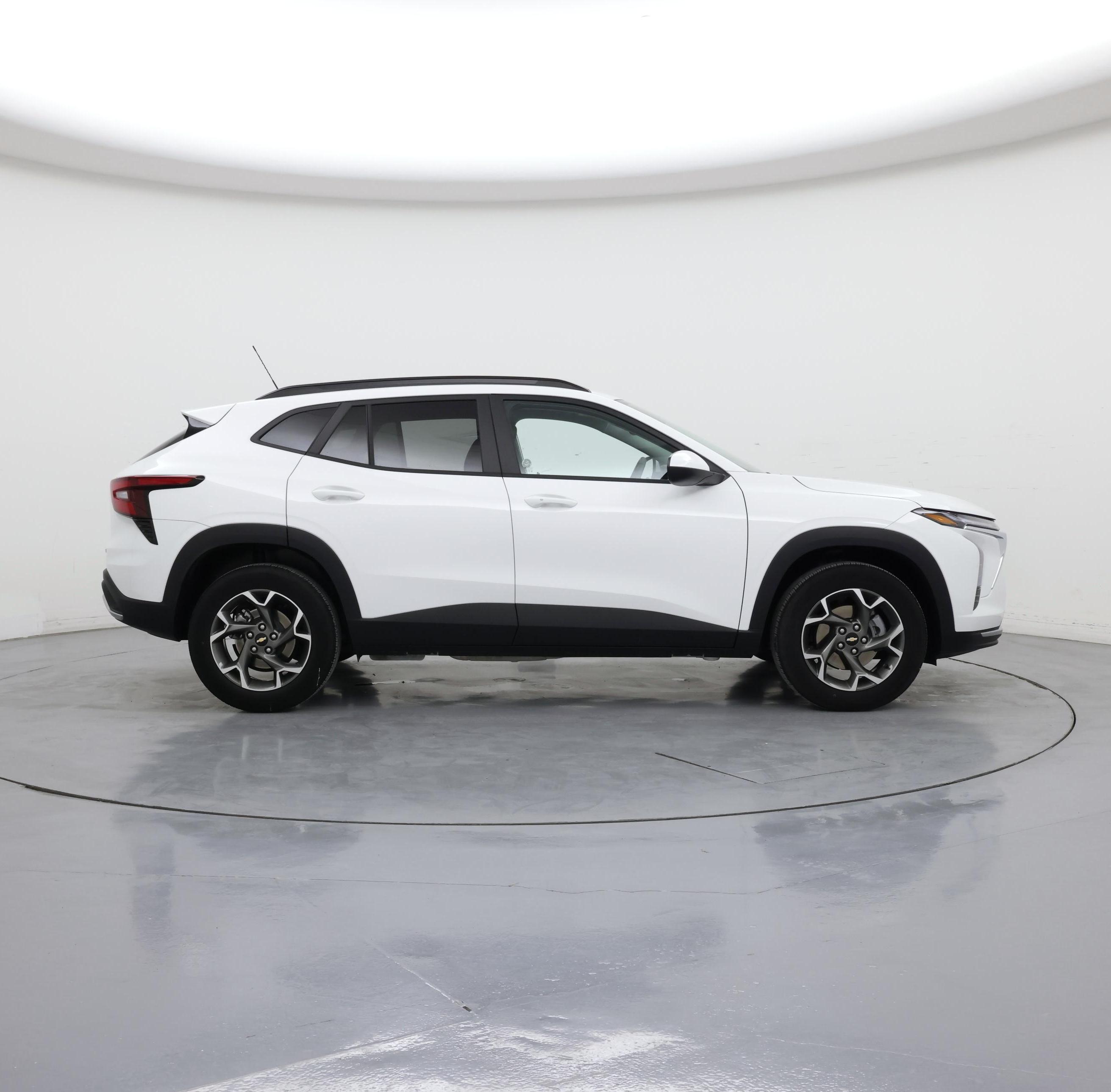 Thumbnail: 2025 Chevrolet Trax - 7