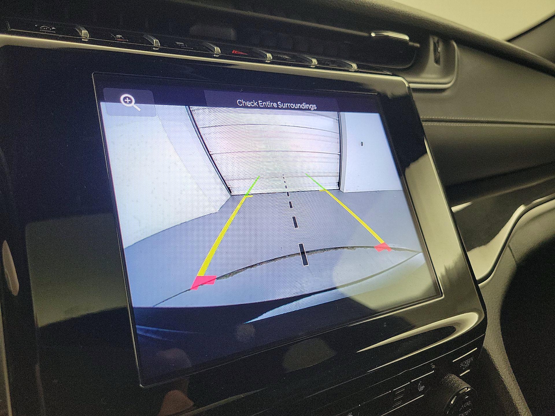 Thumbnail: 2023 Jeep Grand Cherokee - 14