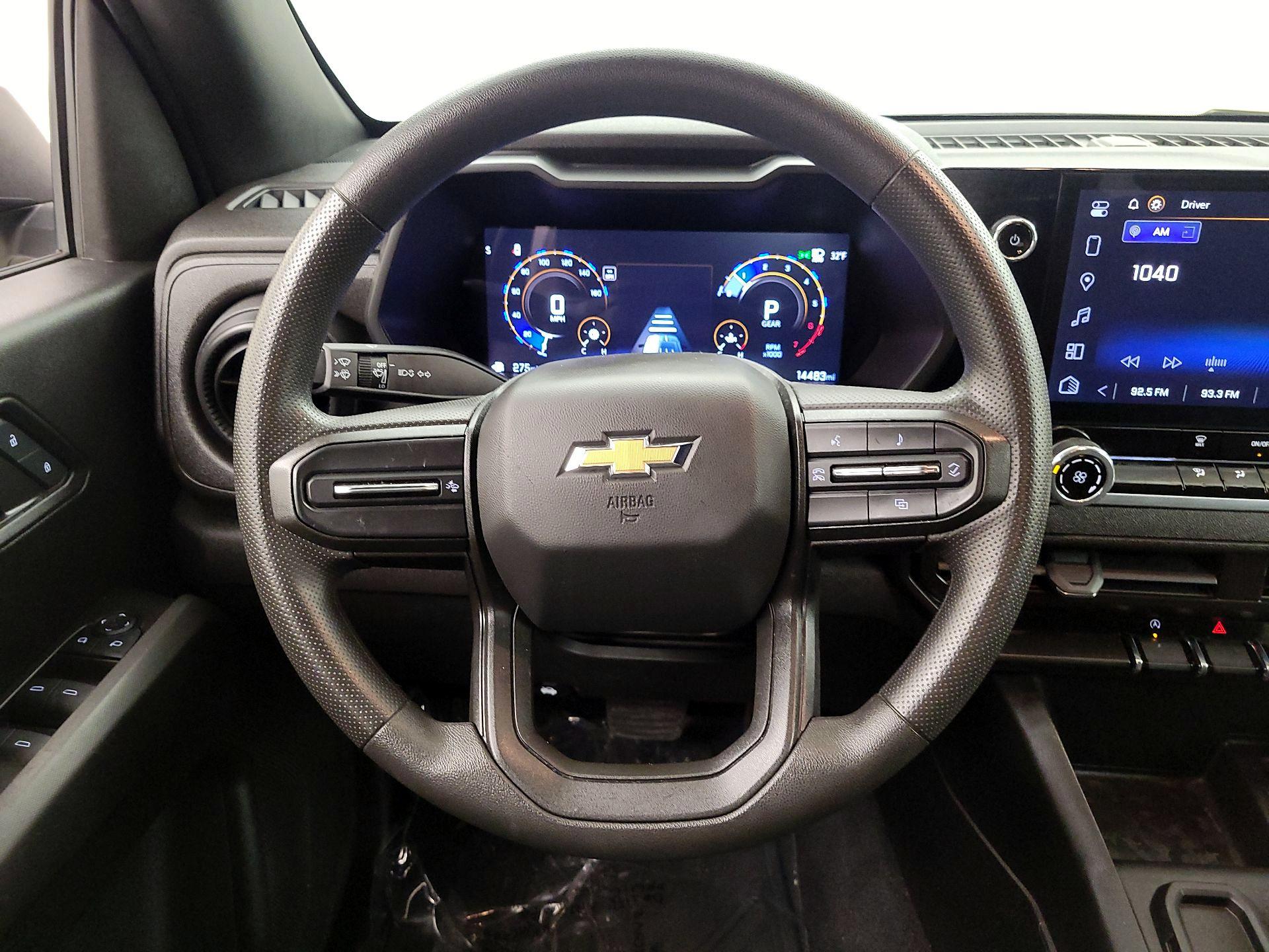 Thumbnail: 2024 Chevrolet Colorado - 10