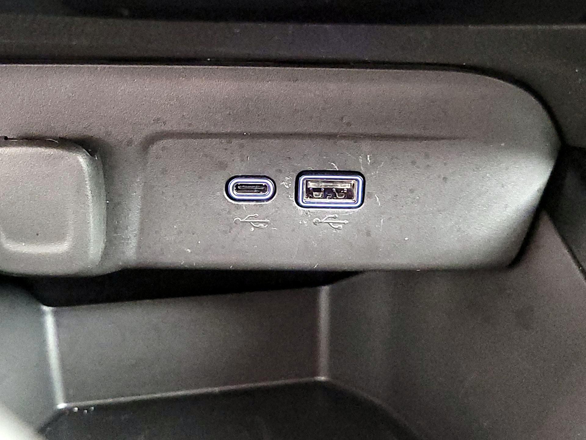 Thumbnail: 2025 Chevrolet Trax - 18