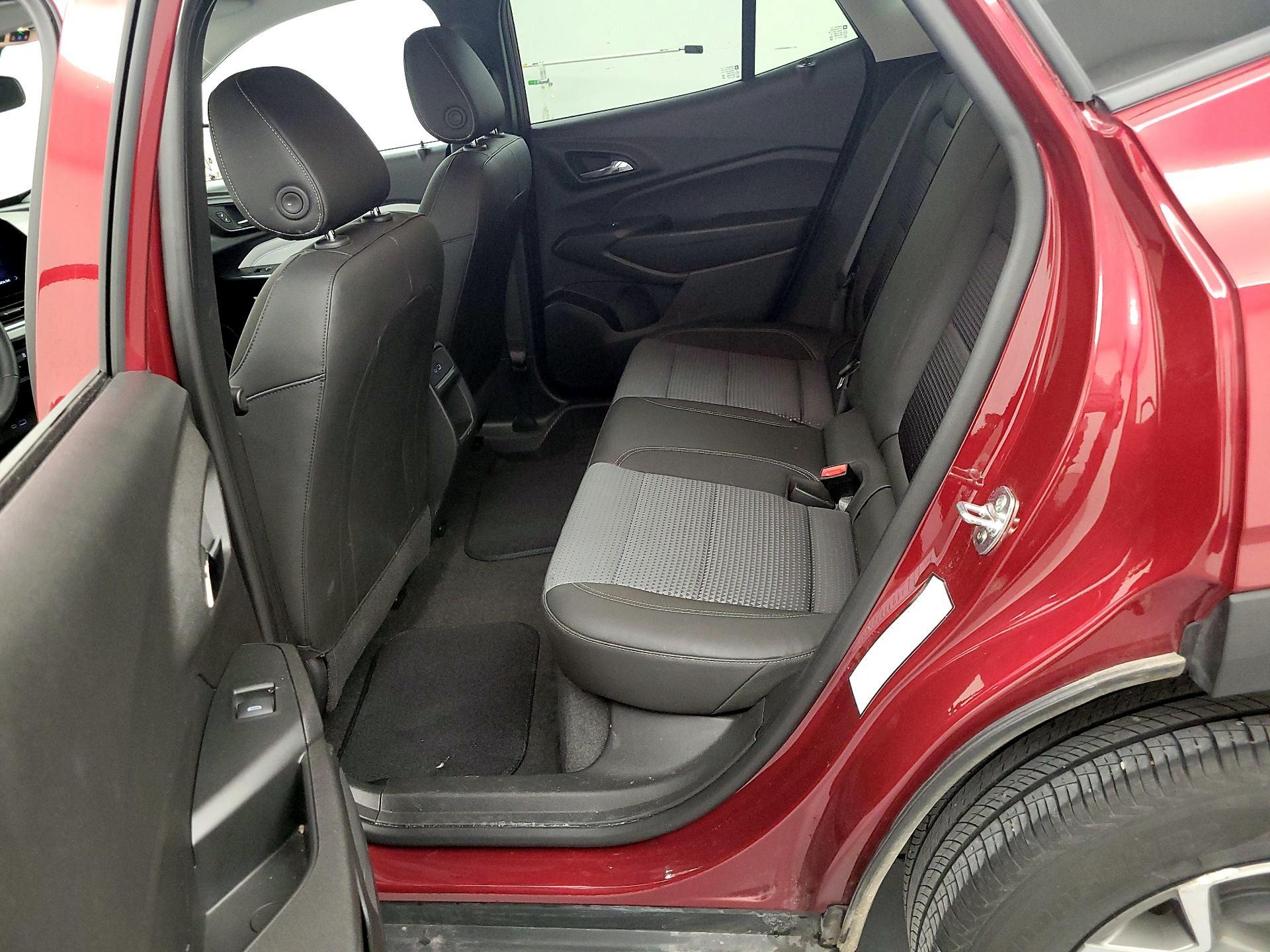 Thumbnail: 2025 Chevrolet Trax - 19