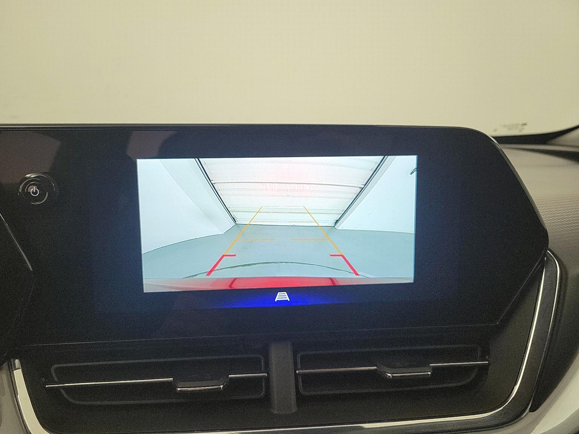 Thumbnail: 2025 Chevrolet Trax - 14