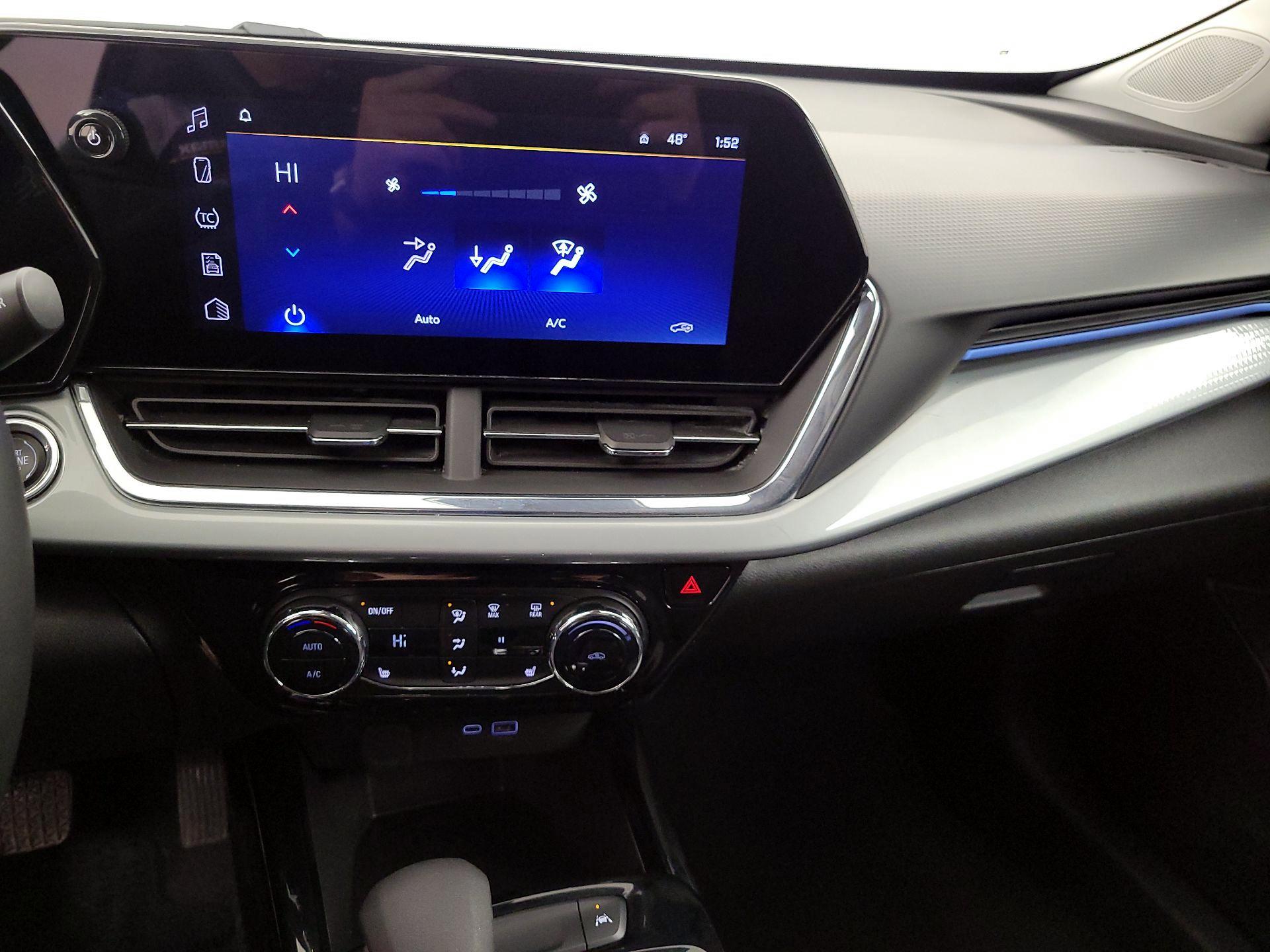 Thumbnail: 2025 Chevrolet Trax - 16