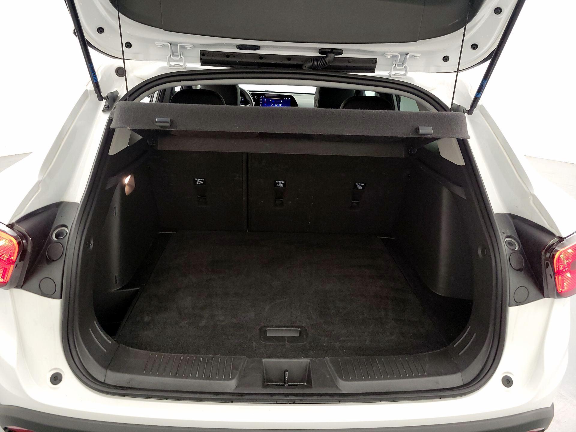 Thumbnail: 2025 Chevrolet Trax - 20