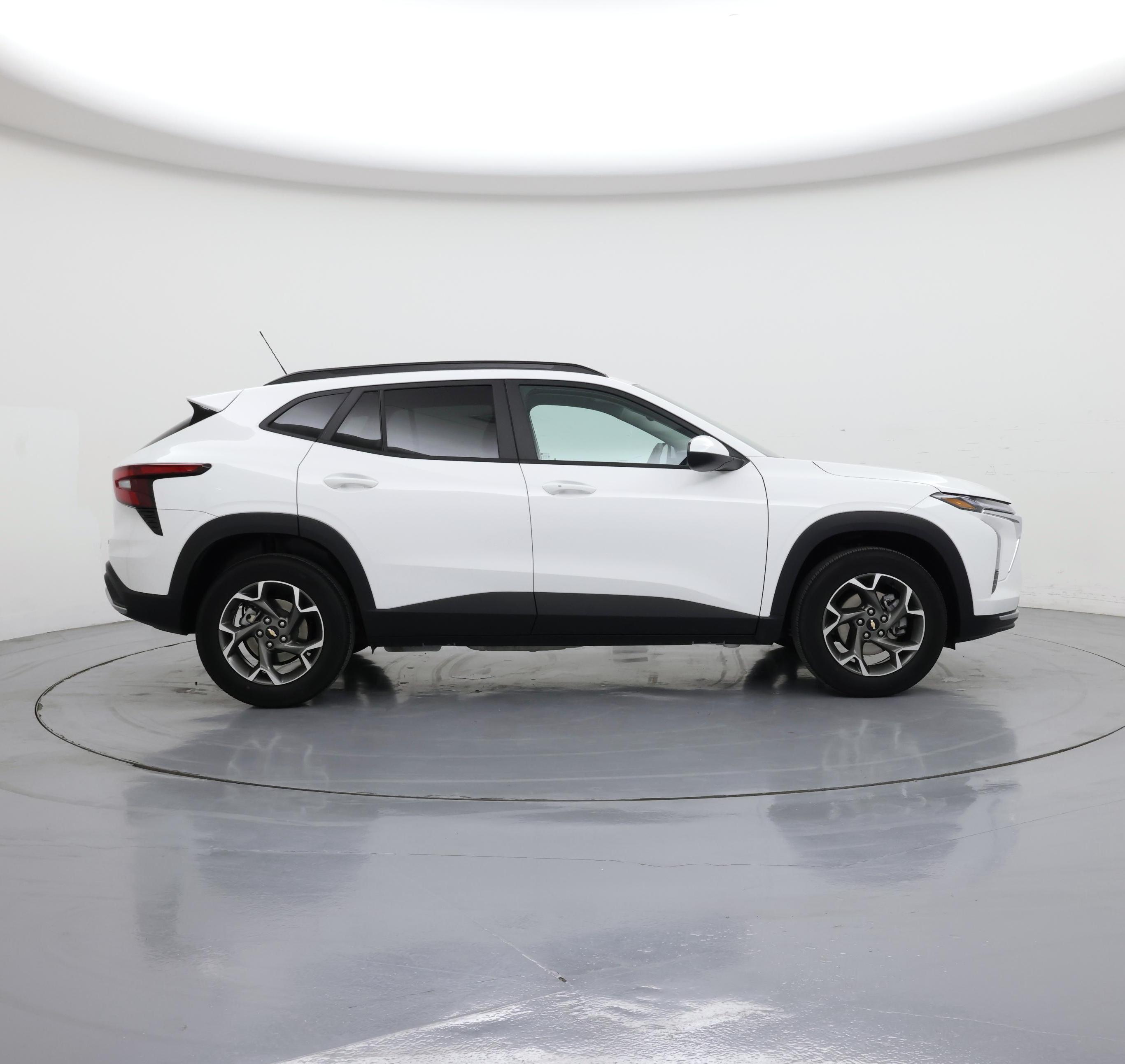 Thumbnail: 2025 Chevrolet Trax - 7