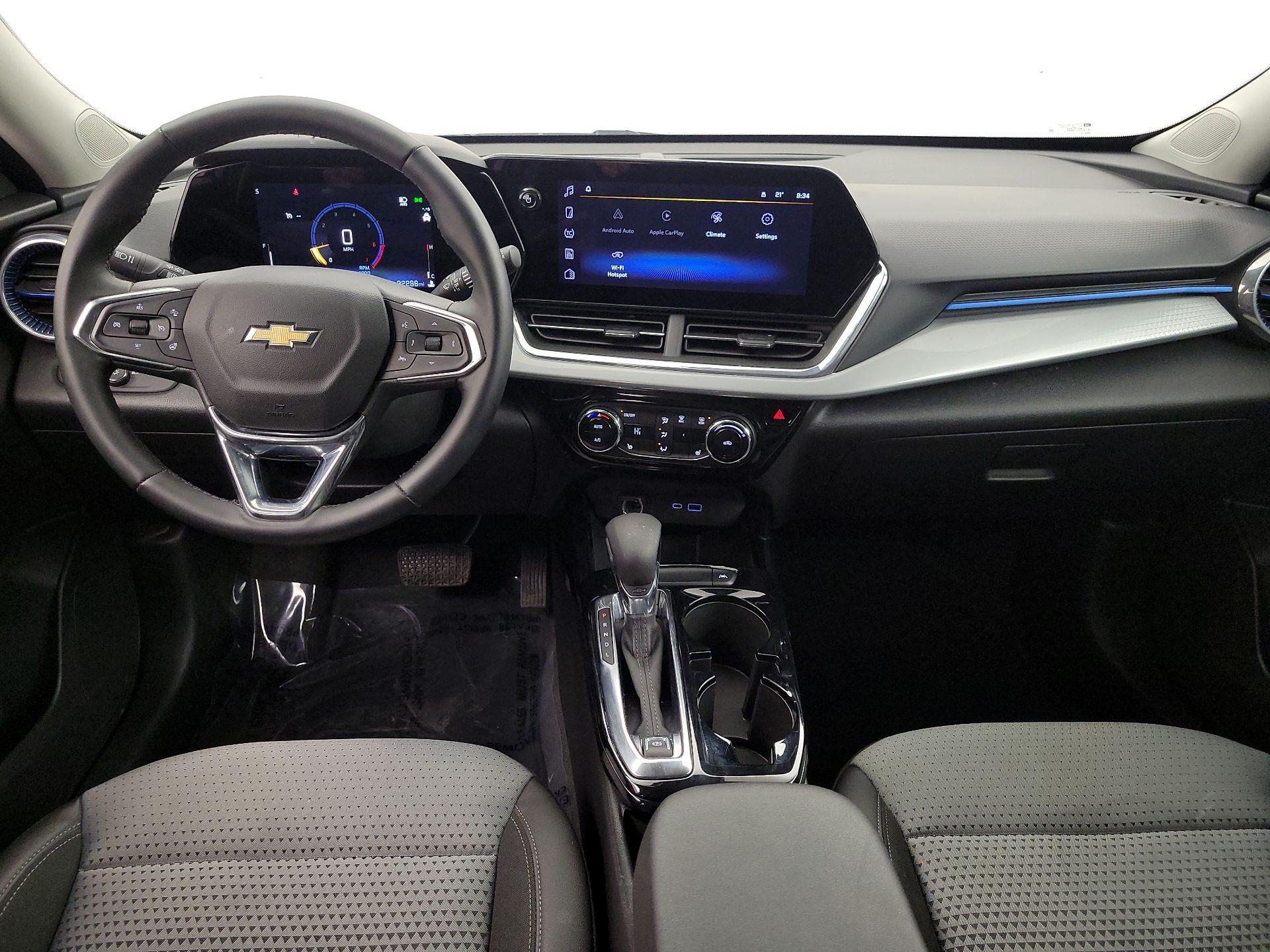 Thumbnail: 2025 Chevrolet Trax - 9