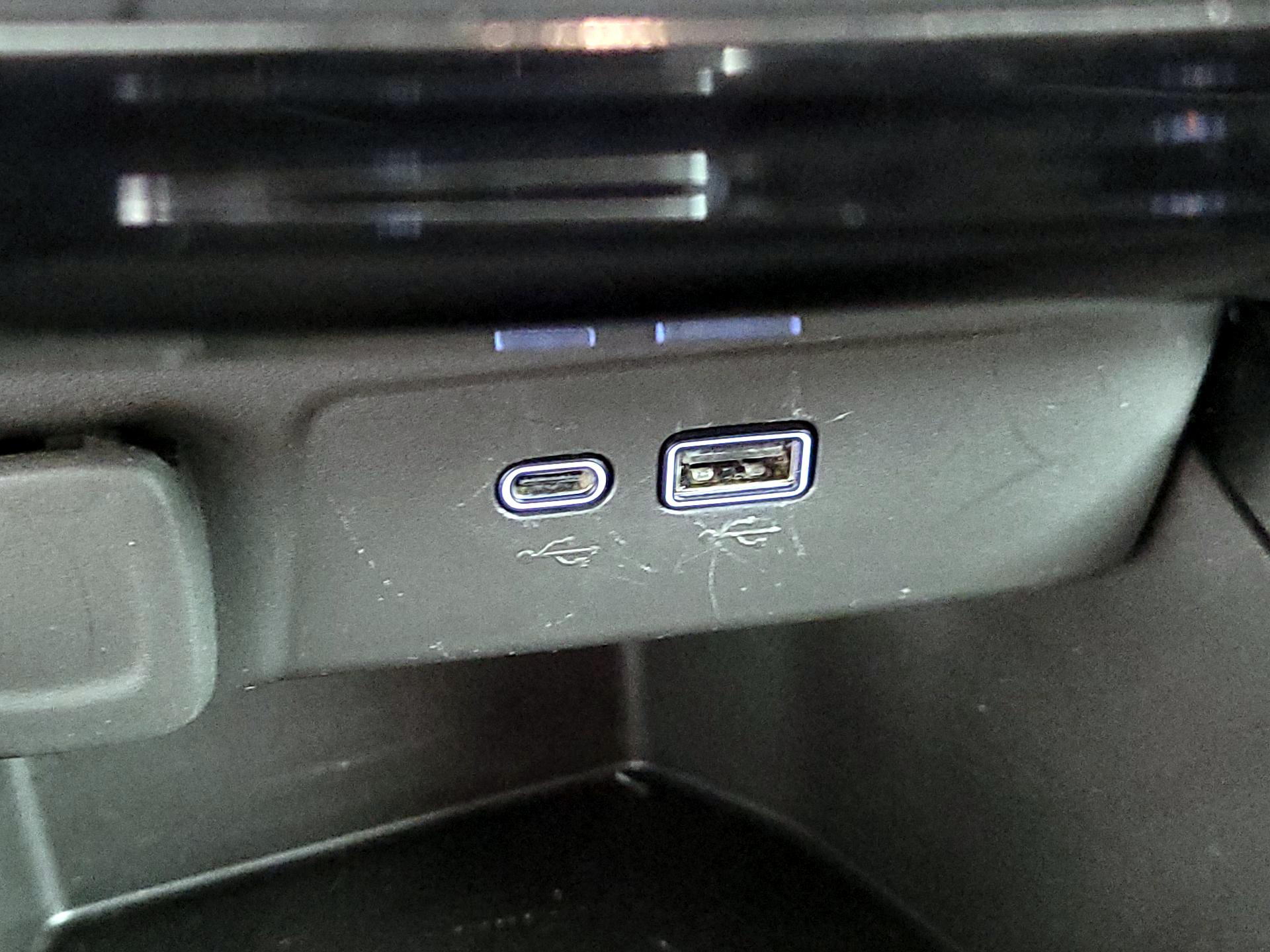 Thumbnail: 2025 Chevrolet Trax - 18