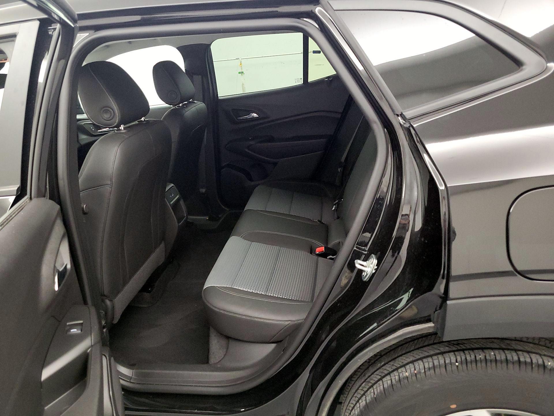 Thumbnail: 2025 Chevrolet Trax - 19