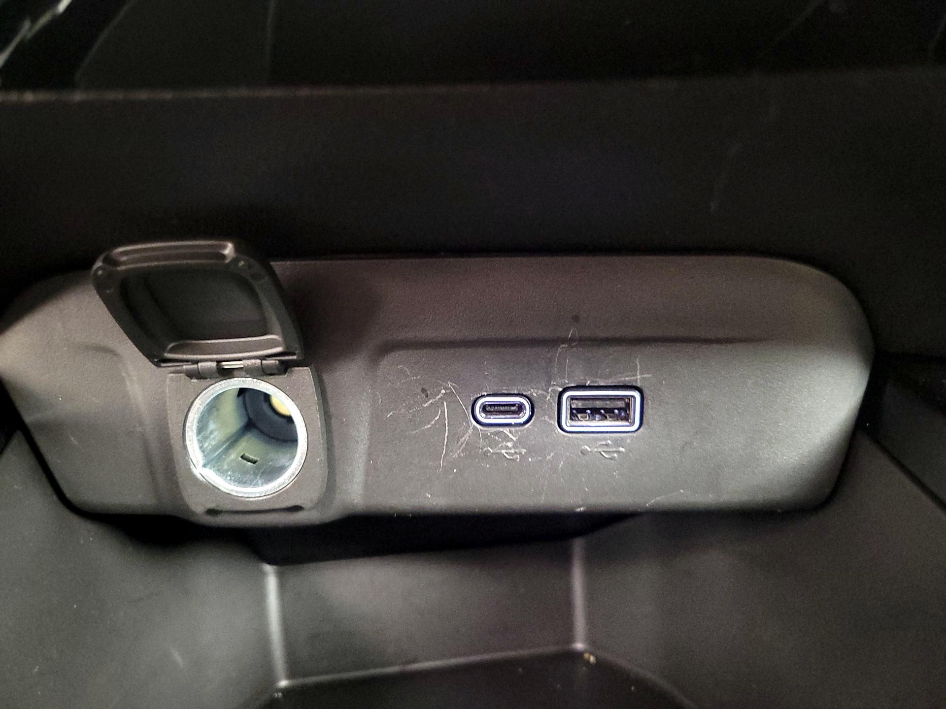 Thumbnail: 2025 Chevrolet Trax - 18