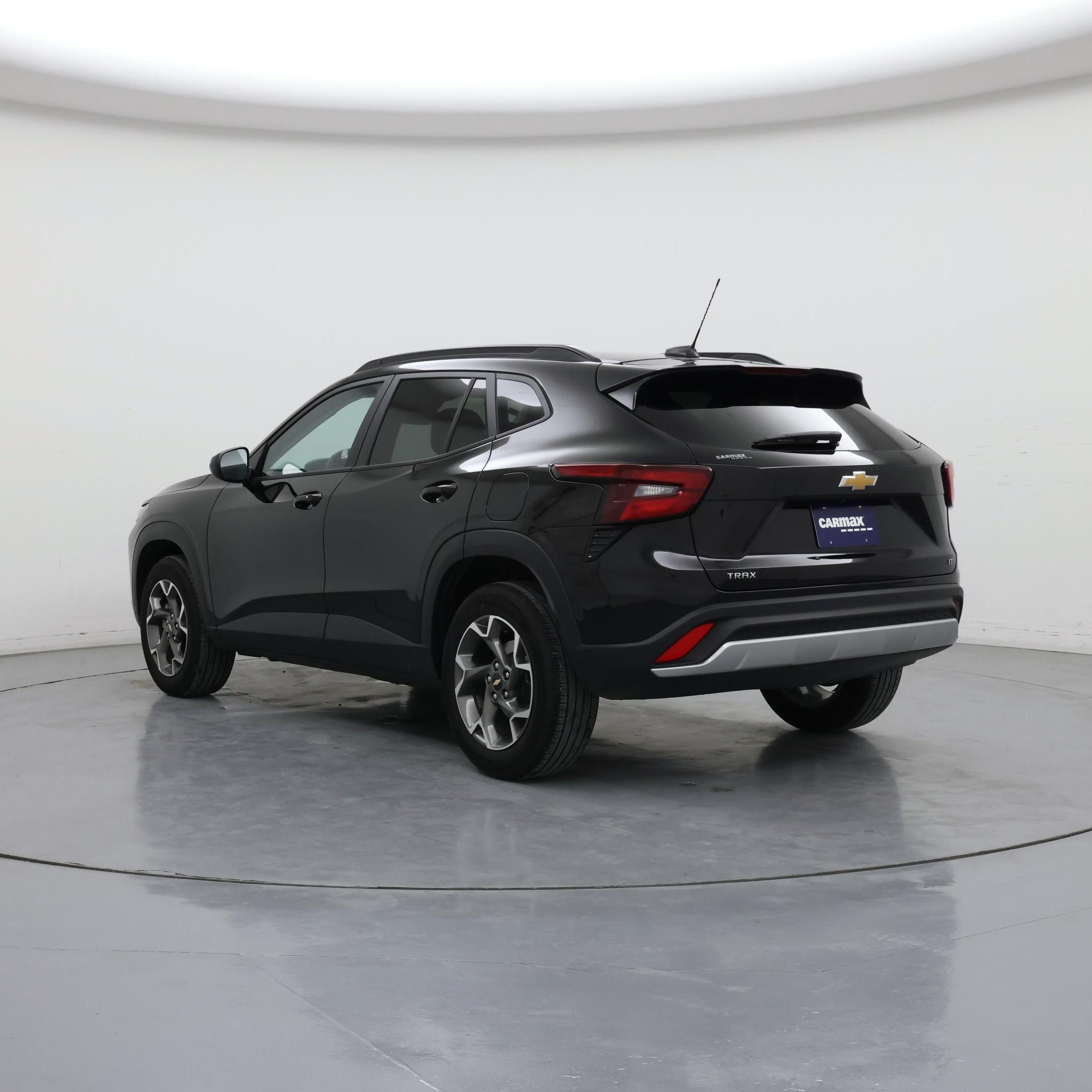 Thumbnail: 2025 Chevrolet Trax - 2