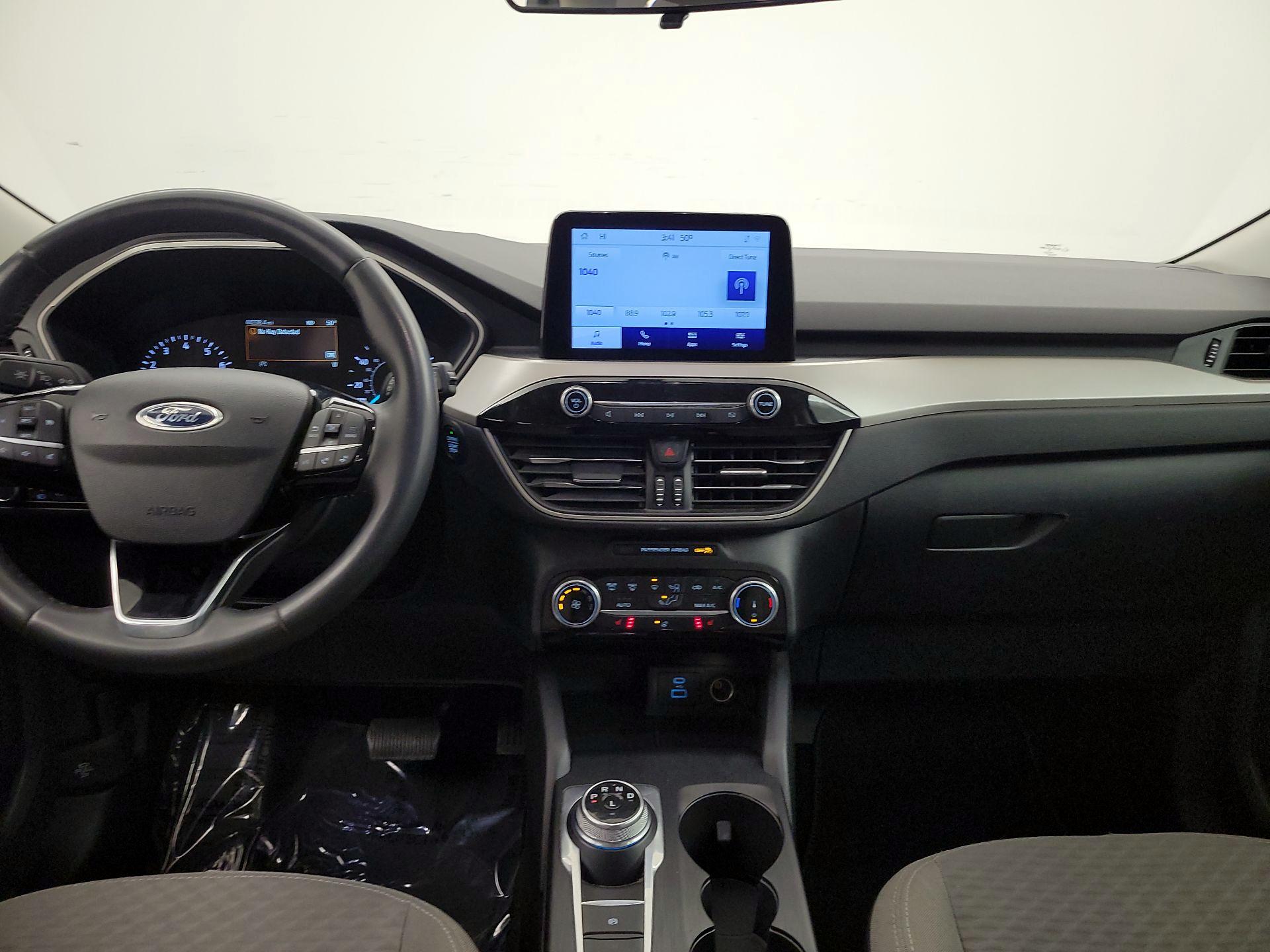 Thumbnail: 2022 Ford Escape - 9