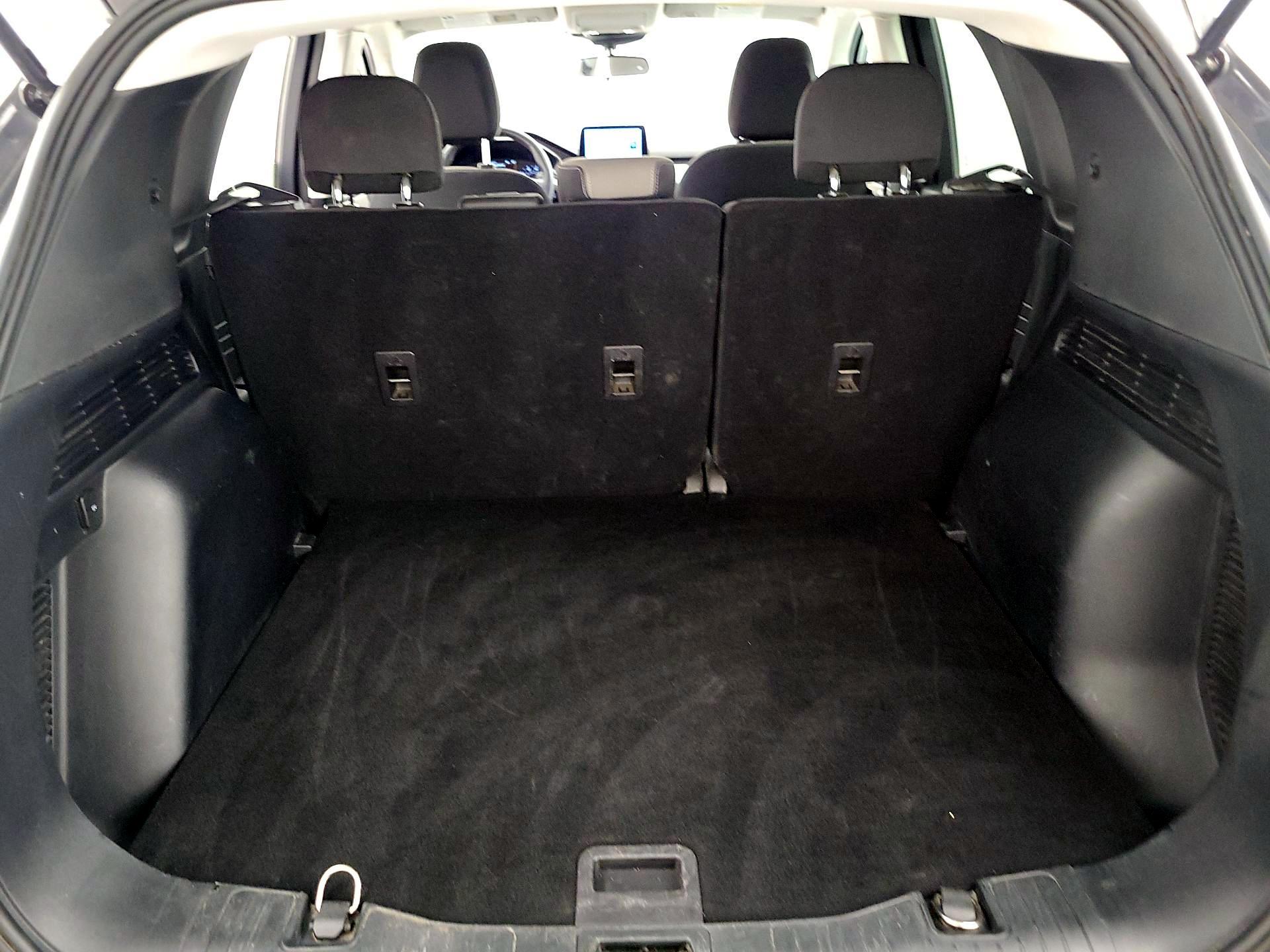 Thumbnail: 2022 Ford Escape - 20