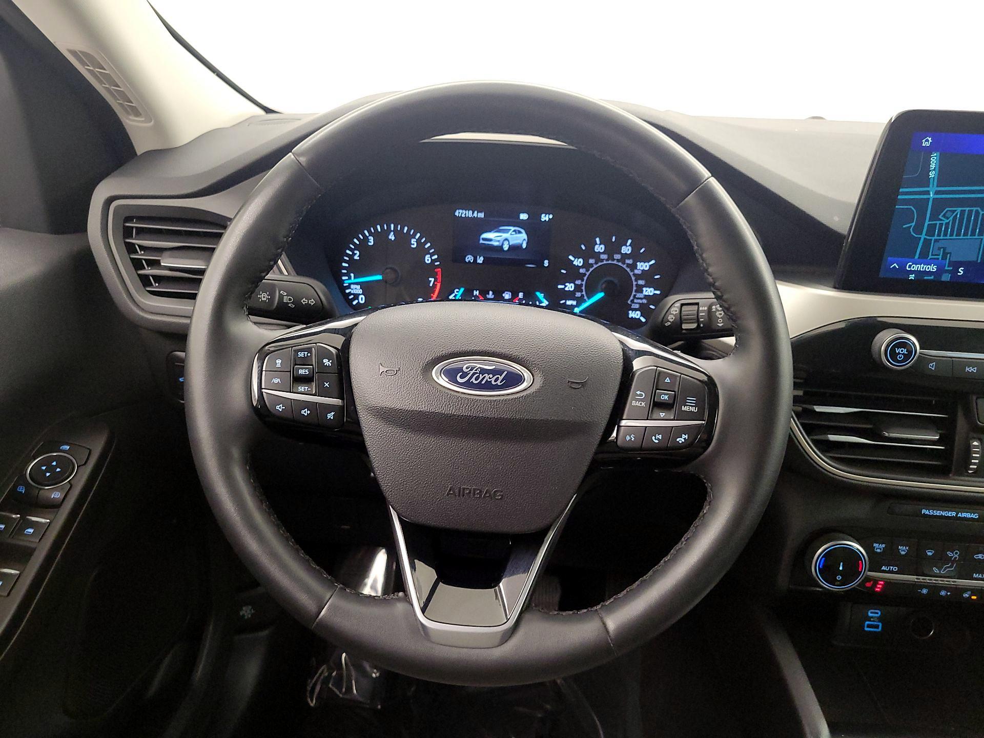 Thumbnail: 2022 Ford Escape - 10