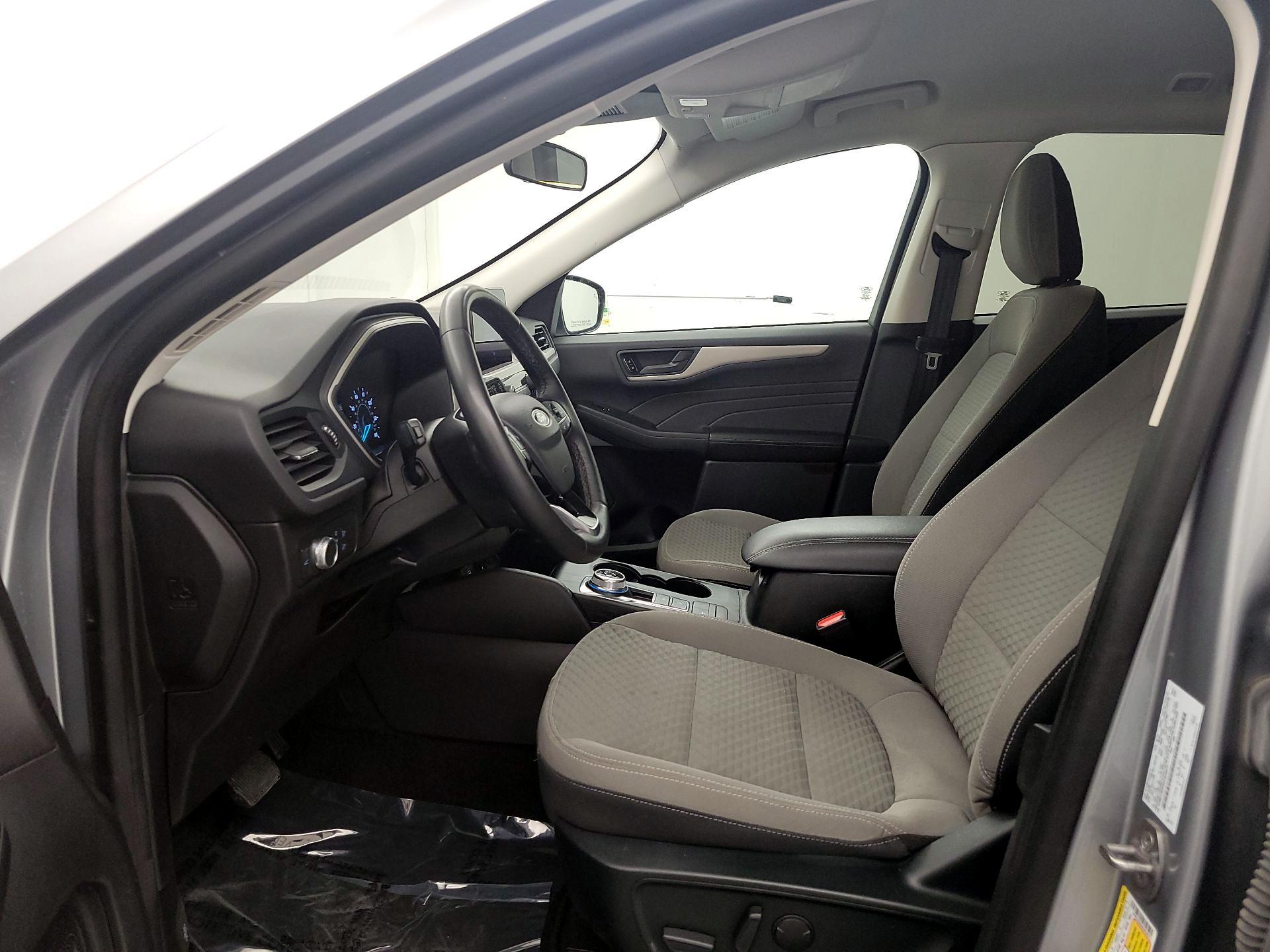 Thumbnail: 2022 Ford Escape - 11