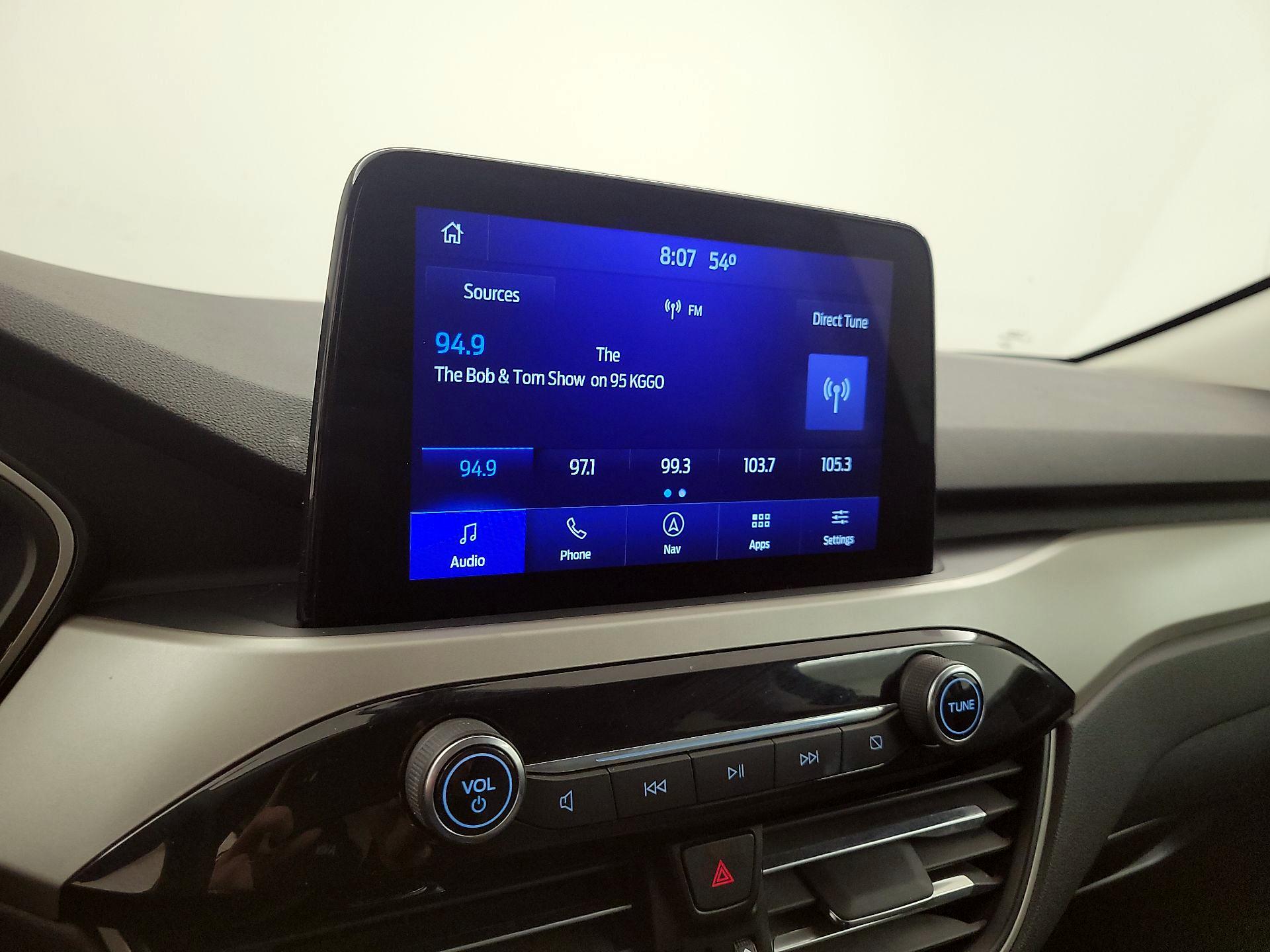 Thumbnail: 2022 Ford Escape - 16