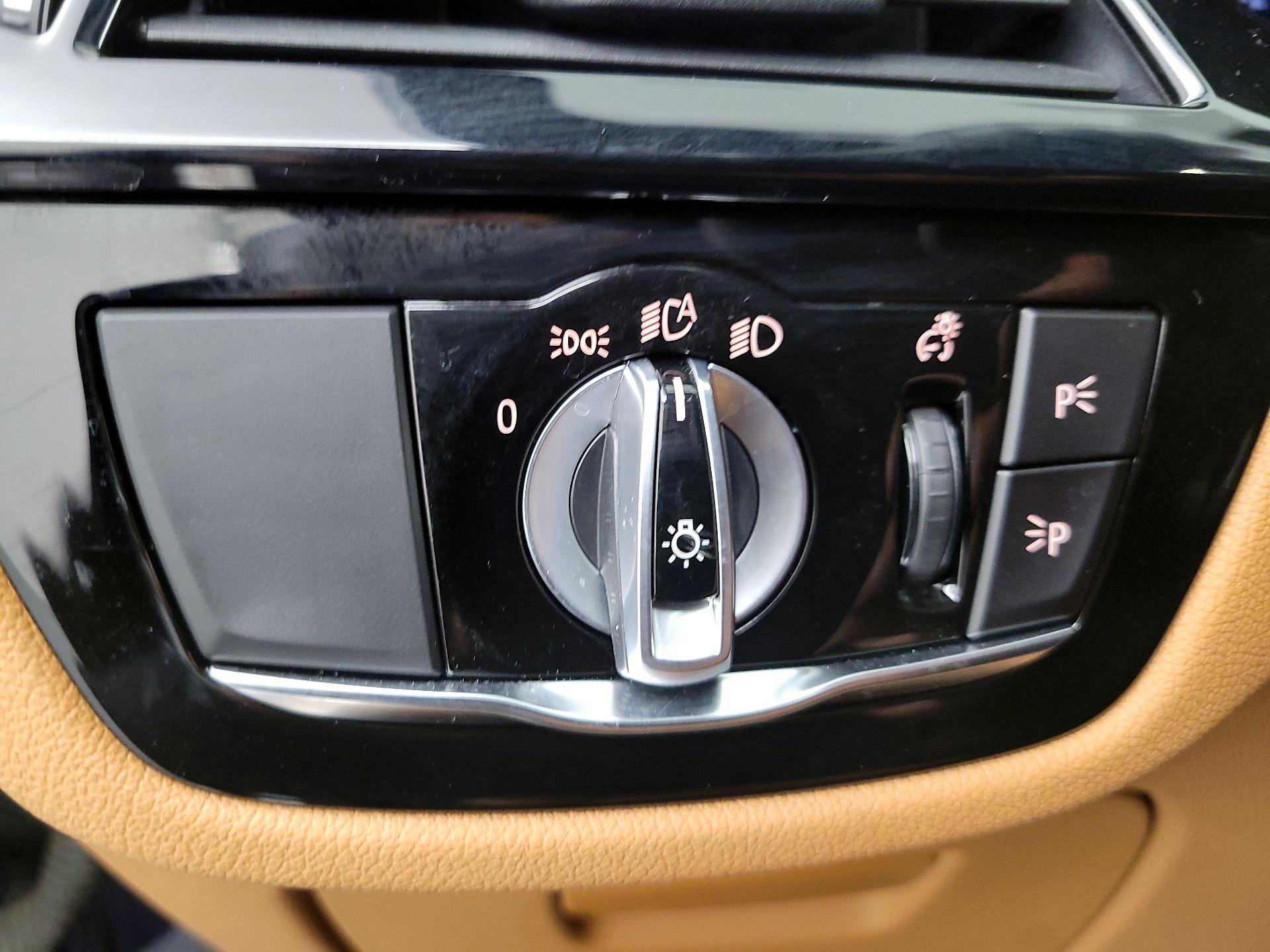 Thumbnail: 2020 BMW 5 Series - 13