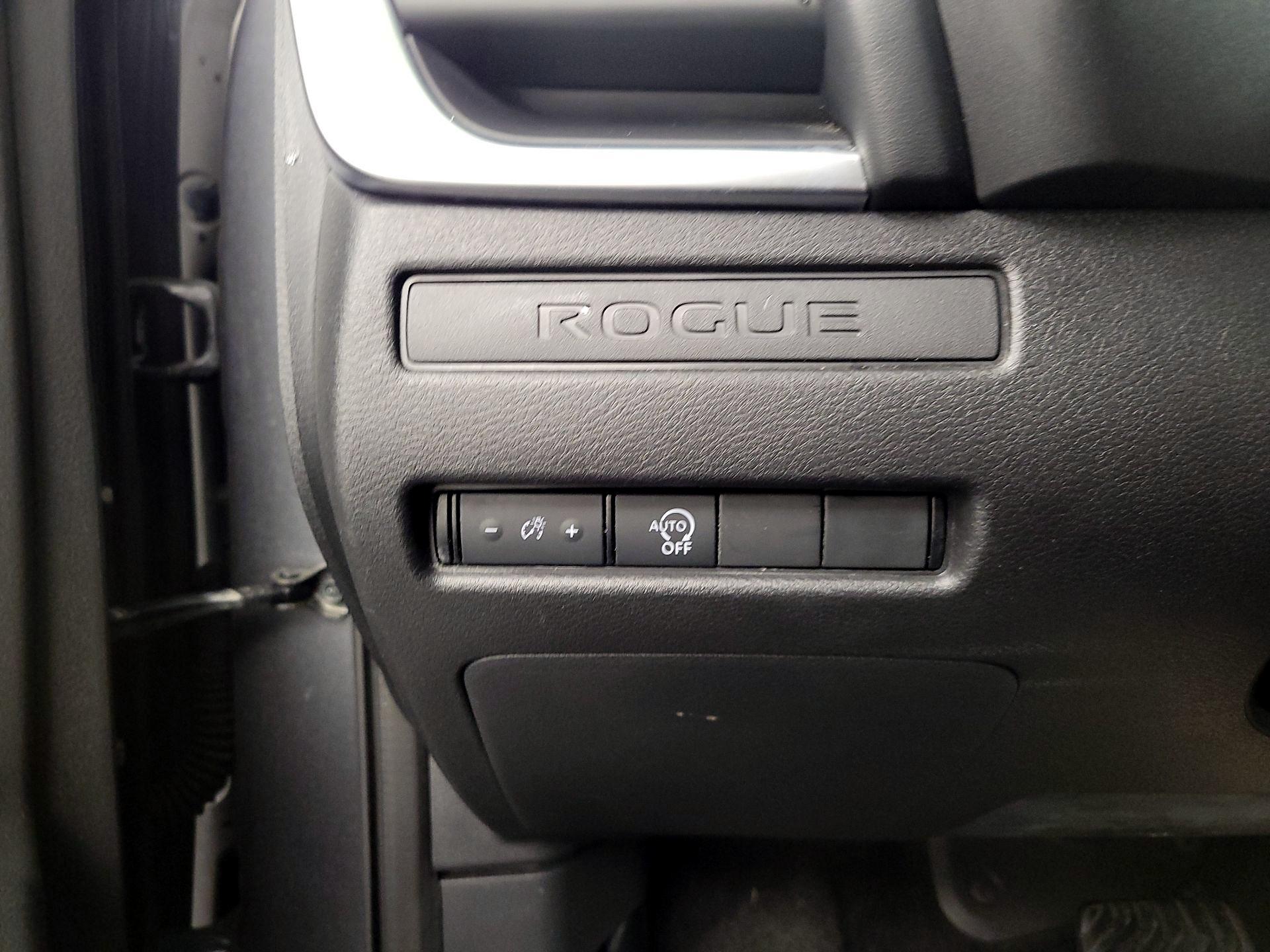 Thumbnail: 2023 Nissan Rogue - 13